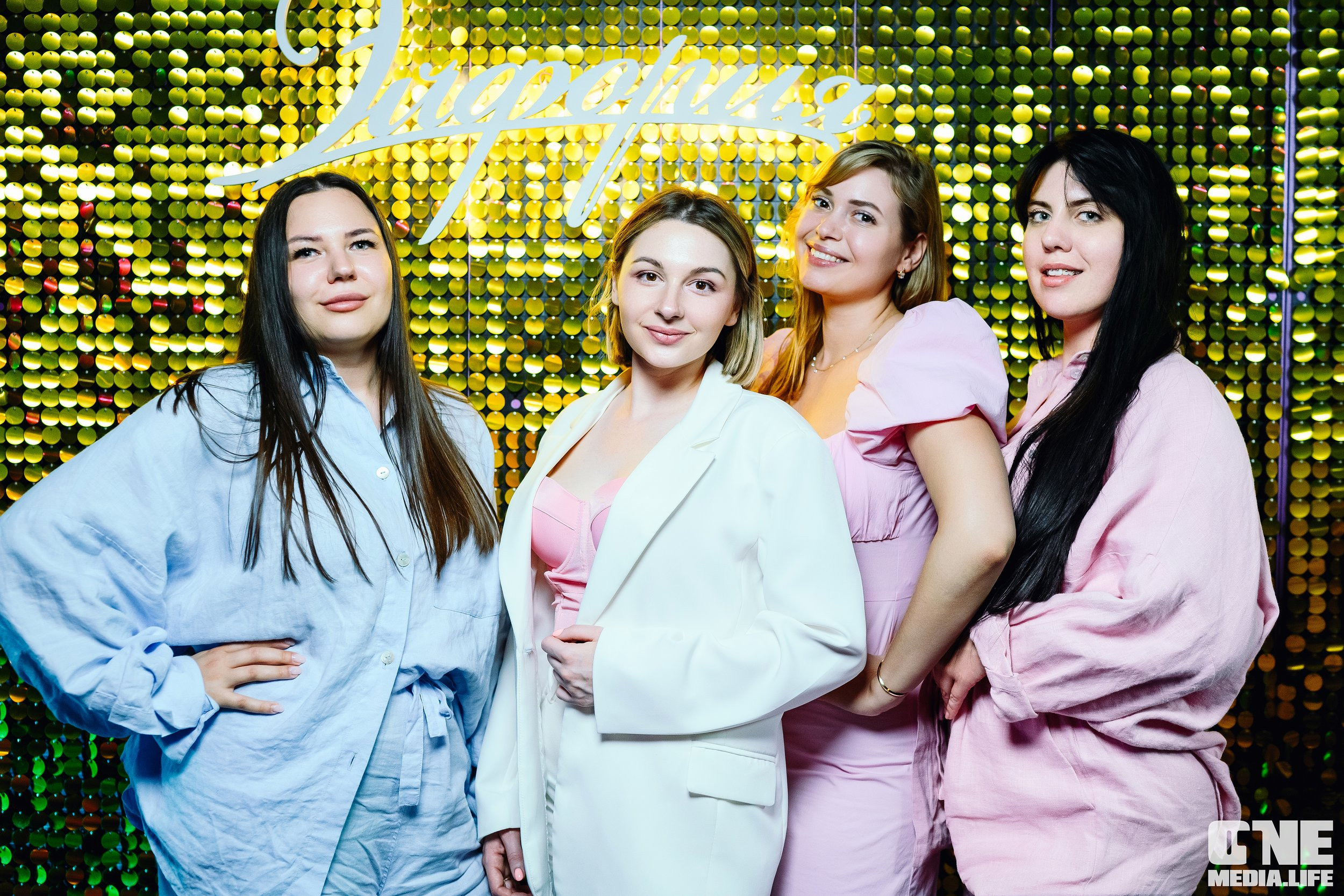 Фоторепортаж из караоке-клуба Эйфория. One Media Life: фоторепортажи, фотоотчеты с мероприятий и заведений