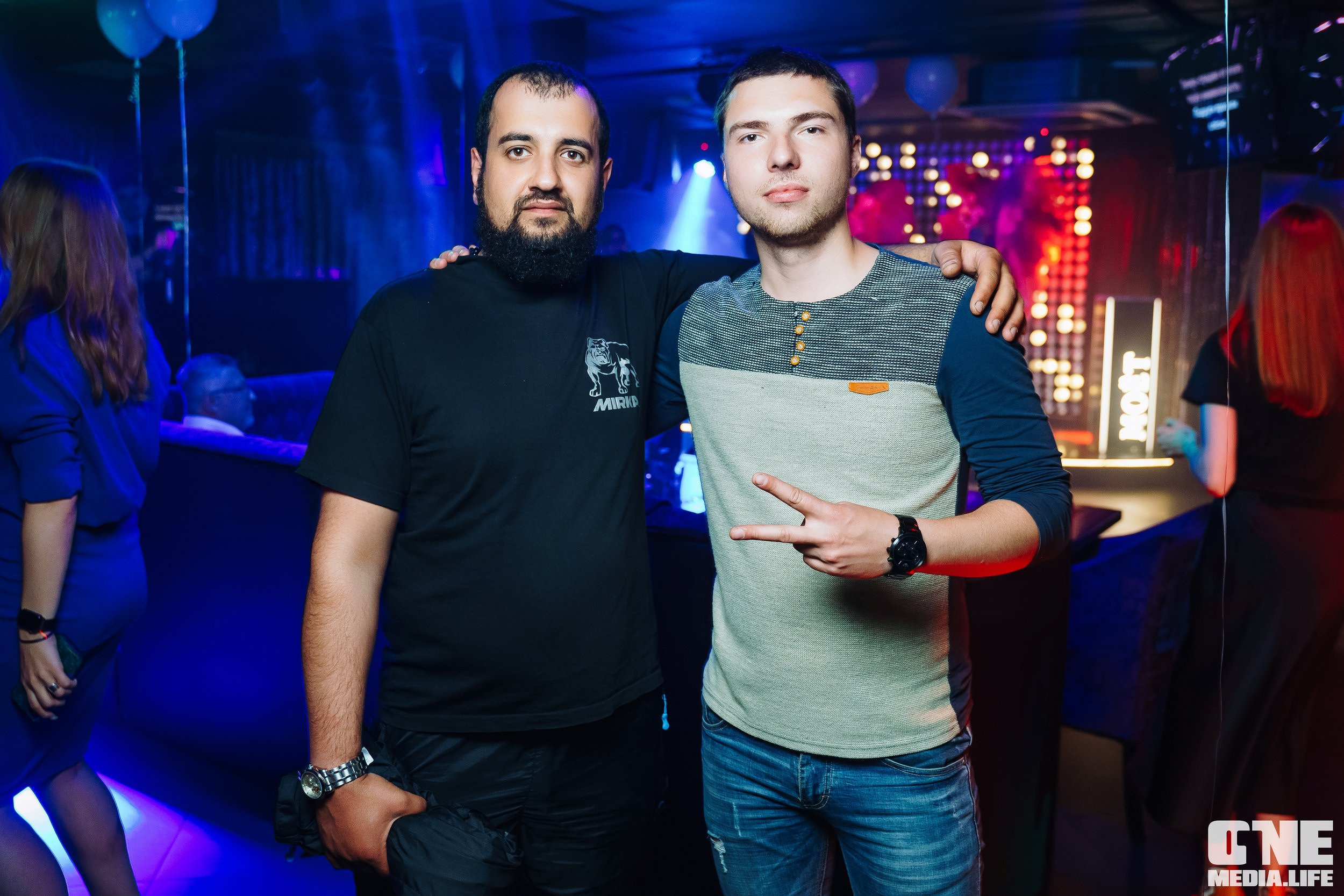 Фотоотчет из караоке-клуба Эйфория. One Media Life: фоторепортажи, фотоотчеты с мероприятий и заведений