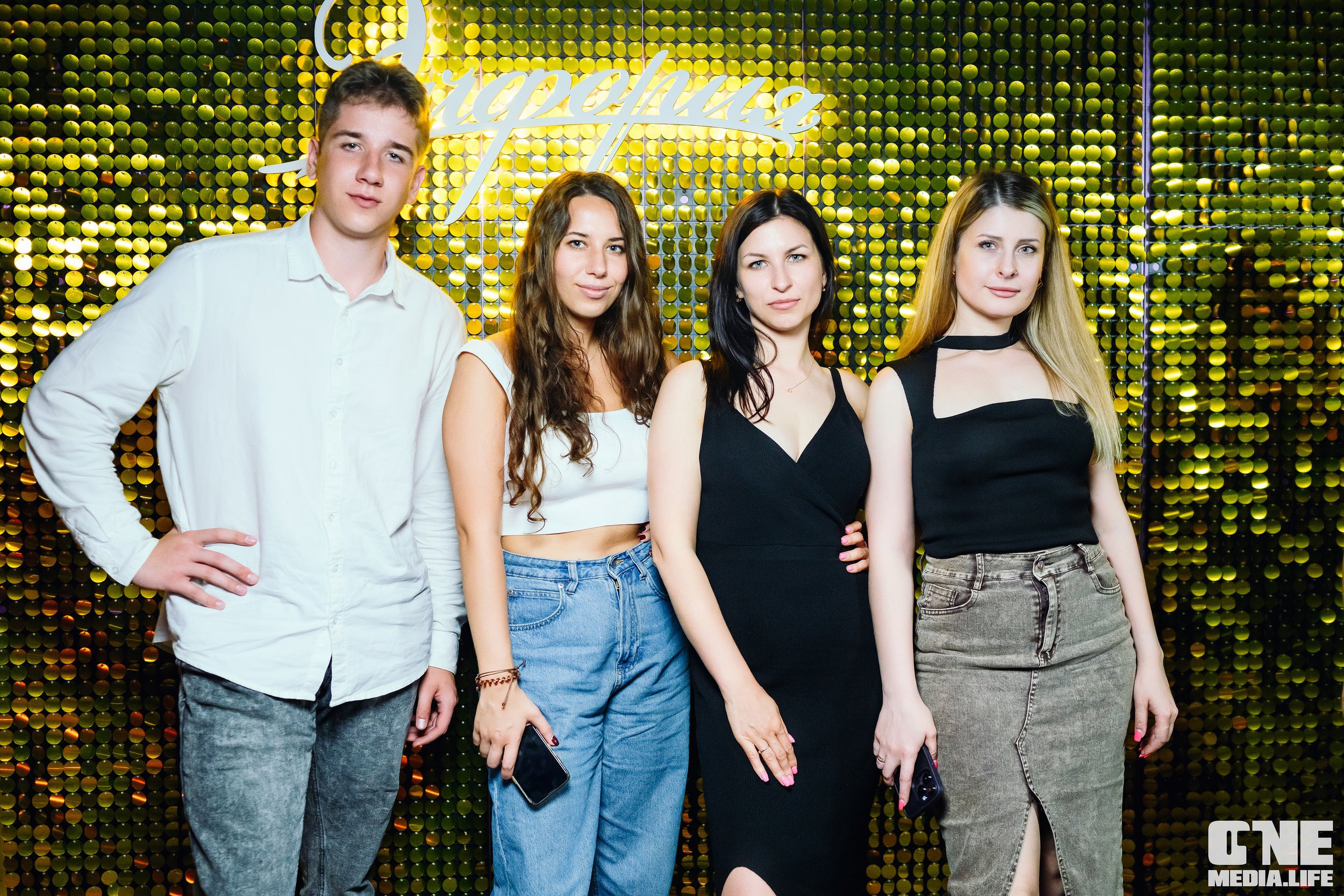 Фоторепортаж из караоке-клуба Эйфория. One Media Life: фоторепортажи, фотоотчеты с мероприятий и заведений