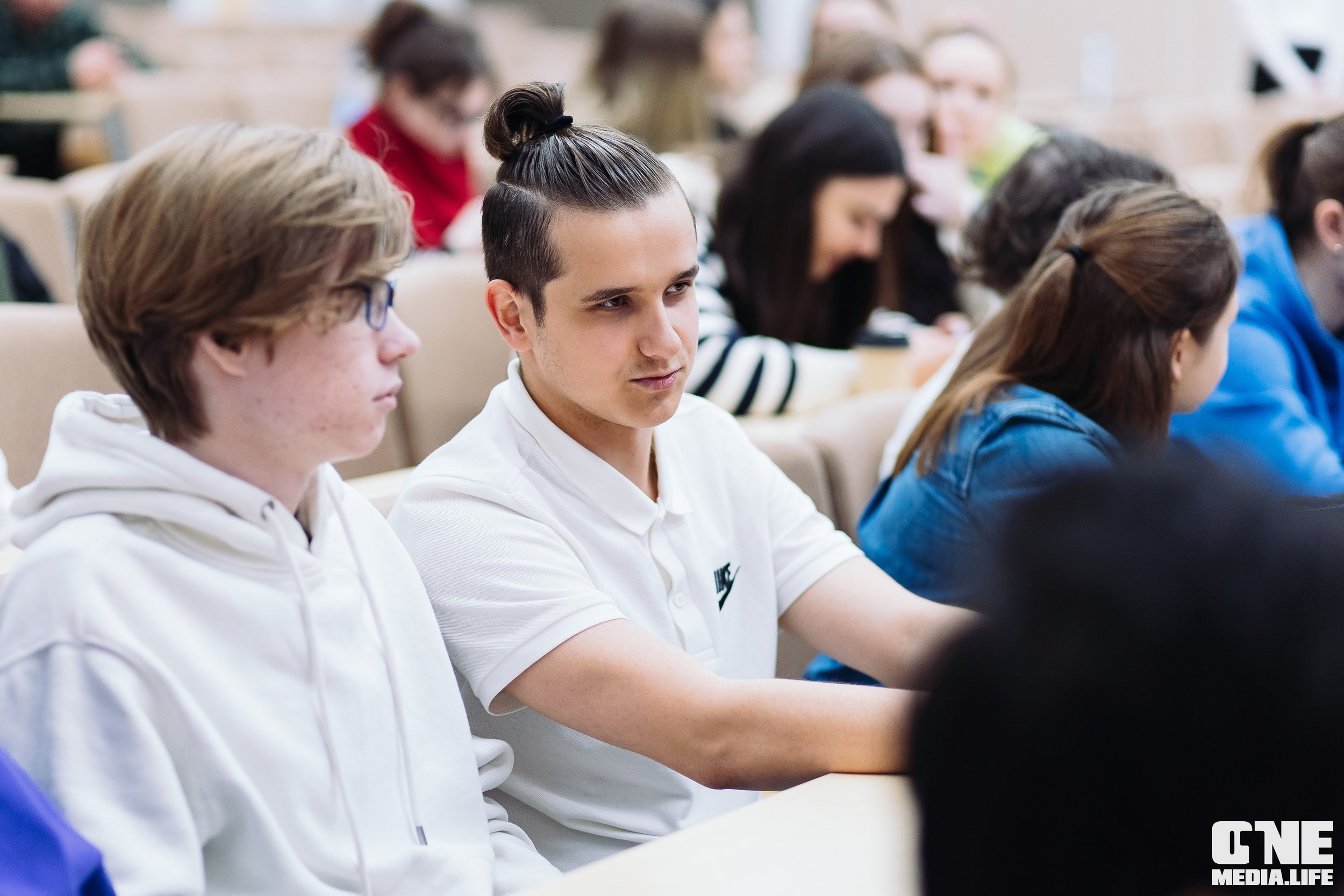 Серия лекция по искусственному интеллекту. One Media Life: фоторепортажи, фотоотчеты с мероприятий и заведений