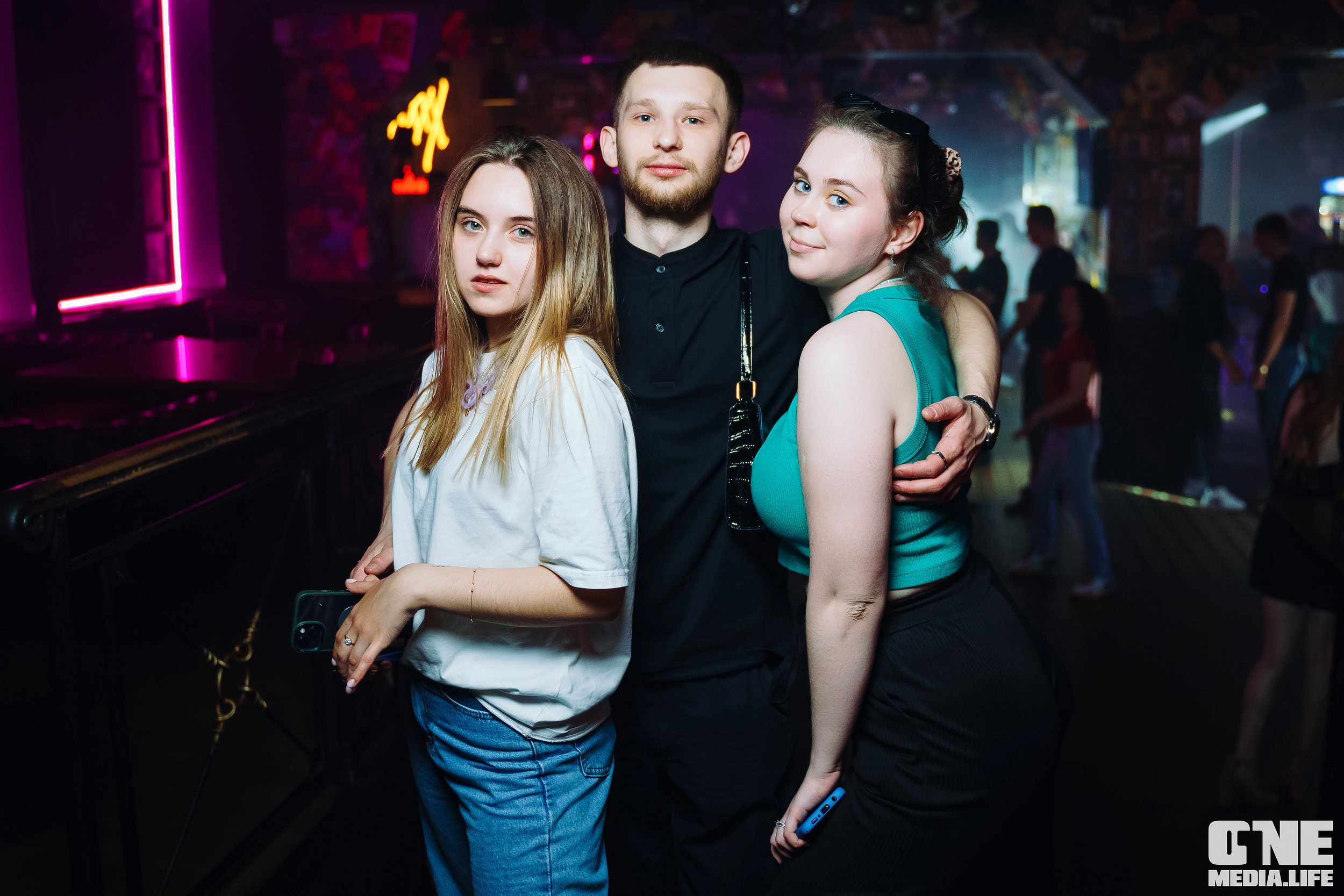 Фоторепортаж из экстрим бара XxxX. One Media Life: фоторепортажи, фотоотчеты с мероприятий и заведений