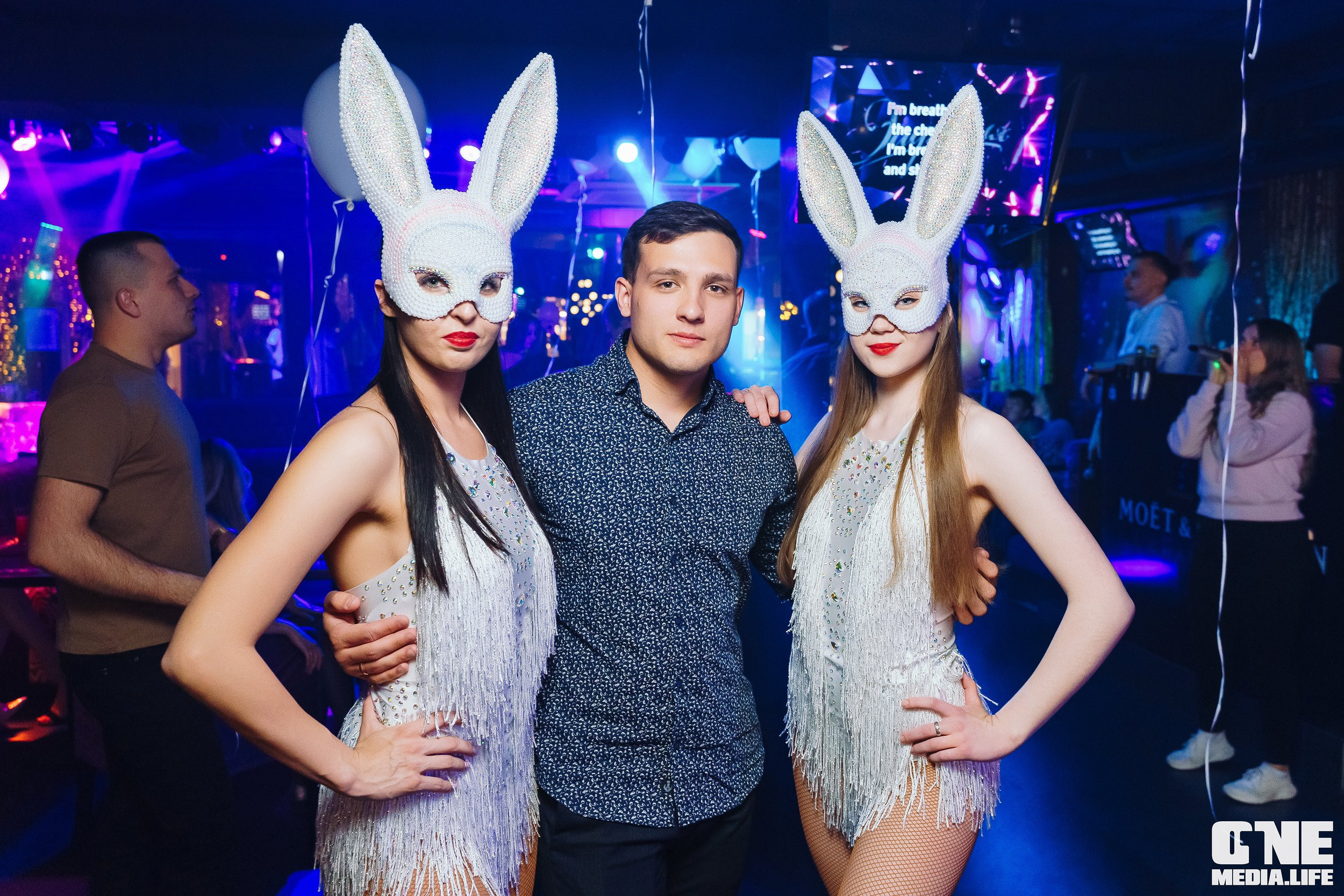 Фоторепортаж из караоке-клуба Эйфория. One Media Life: фоторепортажи, фотоотчеты с мероприятий и заведений
