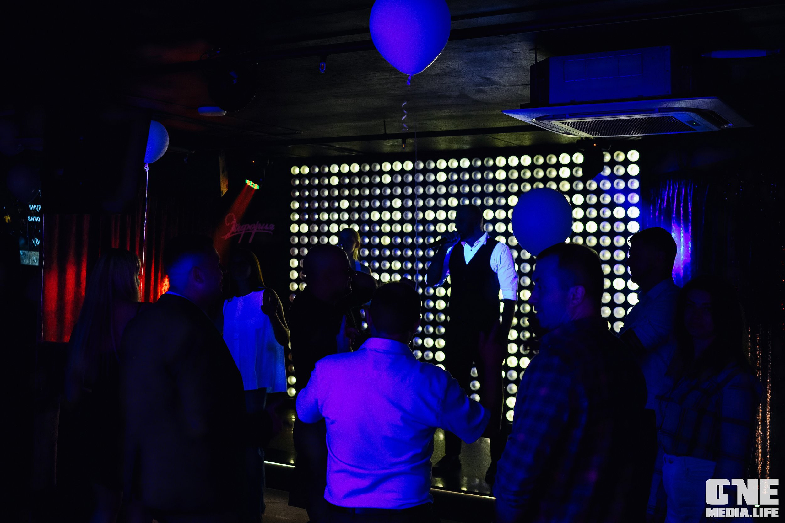 Фоторепортаж из караоке-клуба Эйфория. One Media Life: фоторепортажи, фотоотчеты с мероприятий и заведений