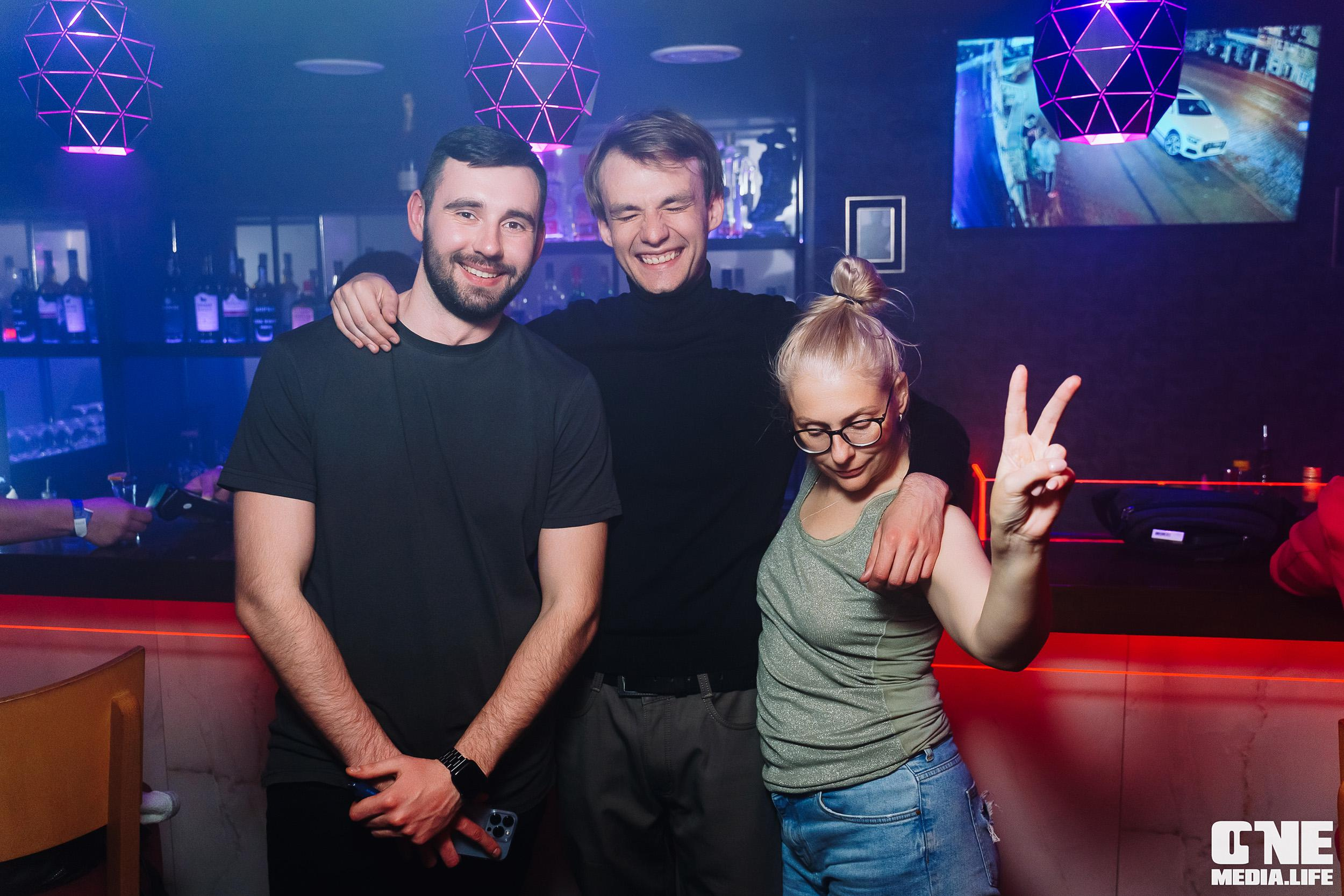 Фоторепортаж из SECRET Night Club. One Media Life: фоторепортажи, фотоотчеты с мероприятий и заведений