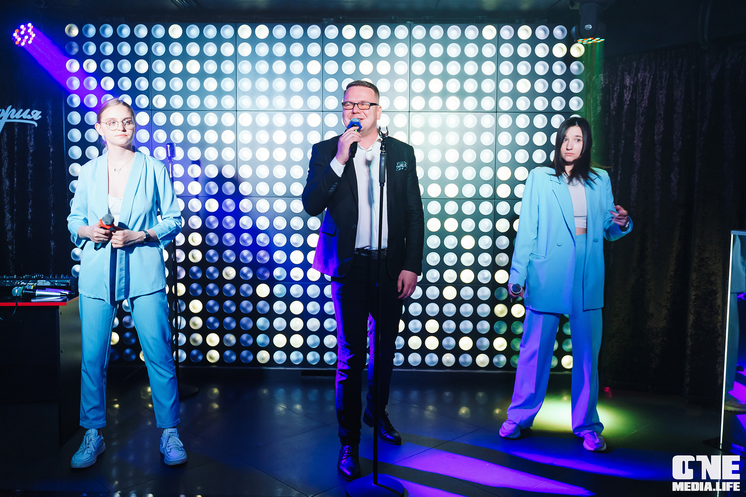 Фоторепортаж из караоке-клуба Эйфория. One Media Life: фоторепортажи, фотоотчеты с мероприятий и заведений