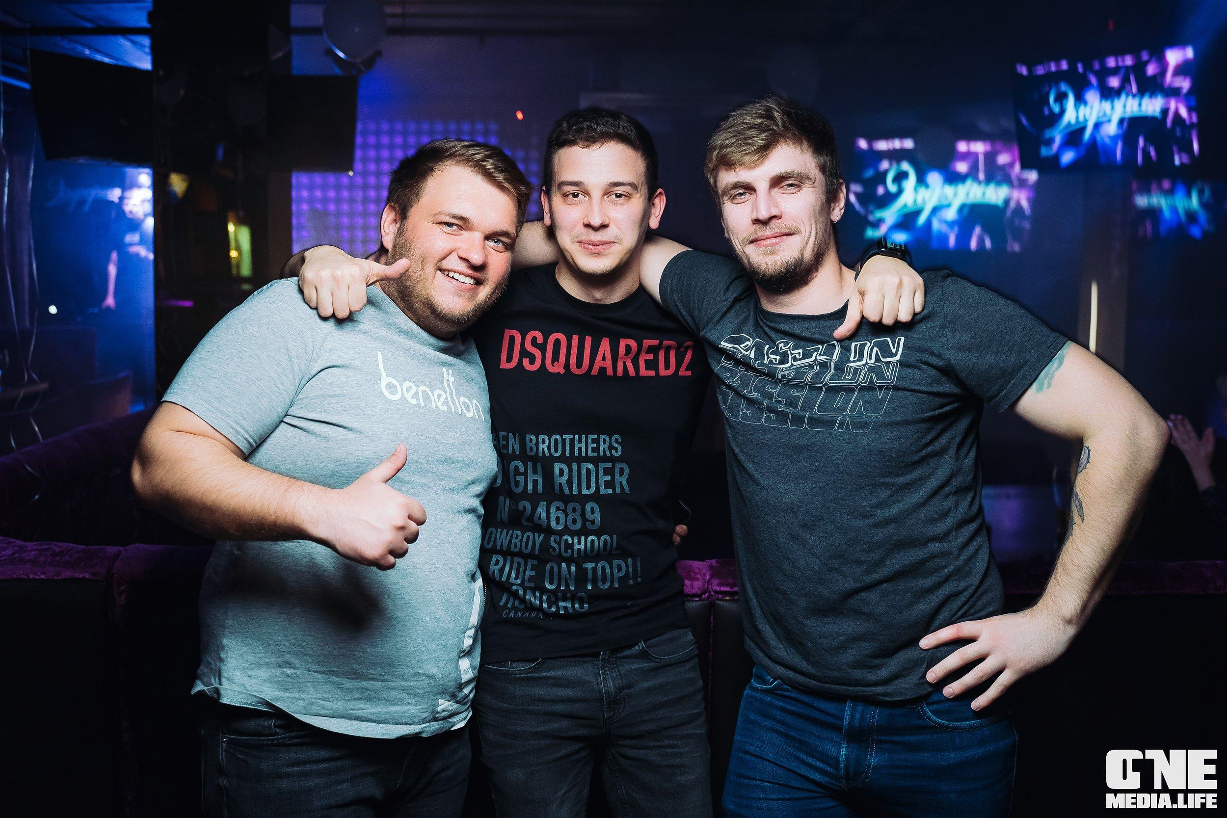 Фоторепортаж из караоке-клуба Эйфория. One Media Life: фоторепортажи, фотоотчеты с мероприятий и заведений