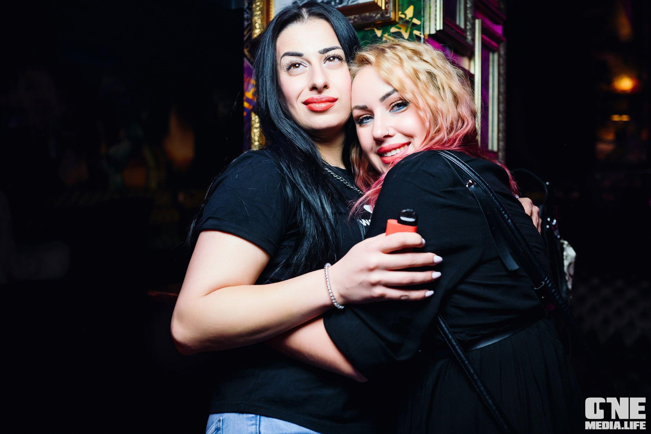 Фоторепортаж из экстрим бара XxxX. One Media Life: фоторепортажи, фотоотчеты с мероприятий и заведений