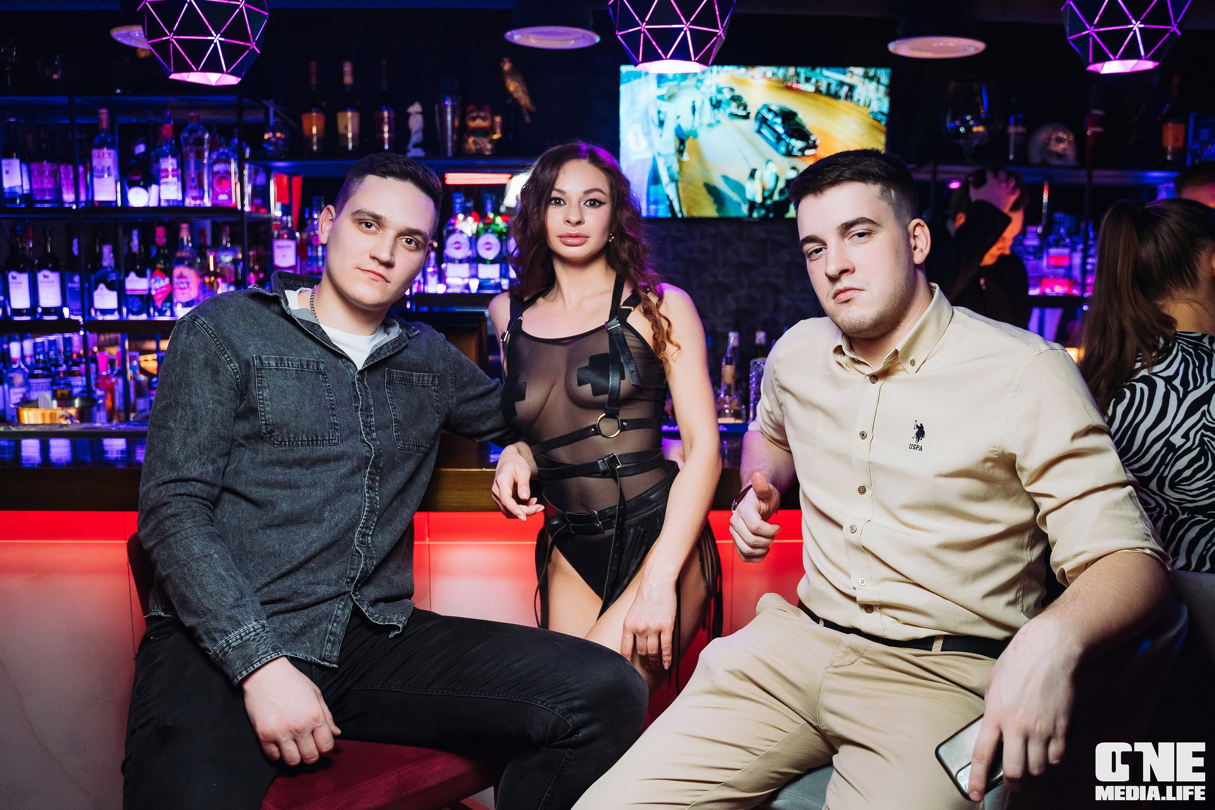 𝗘𝗟𝗘𝗠𝗘𝗡𝗧 𝗣𝗥𝗢𝗝𝗘𝗖𝗧 в SECRET Night Club. One Media Life: фоторепортажи, фотоотчеты с мероприятий и заведений