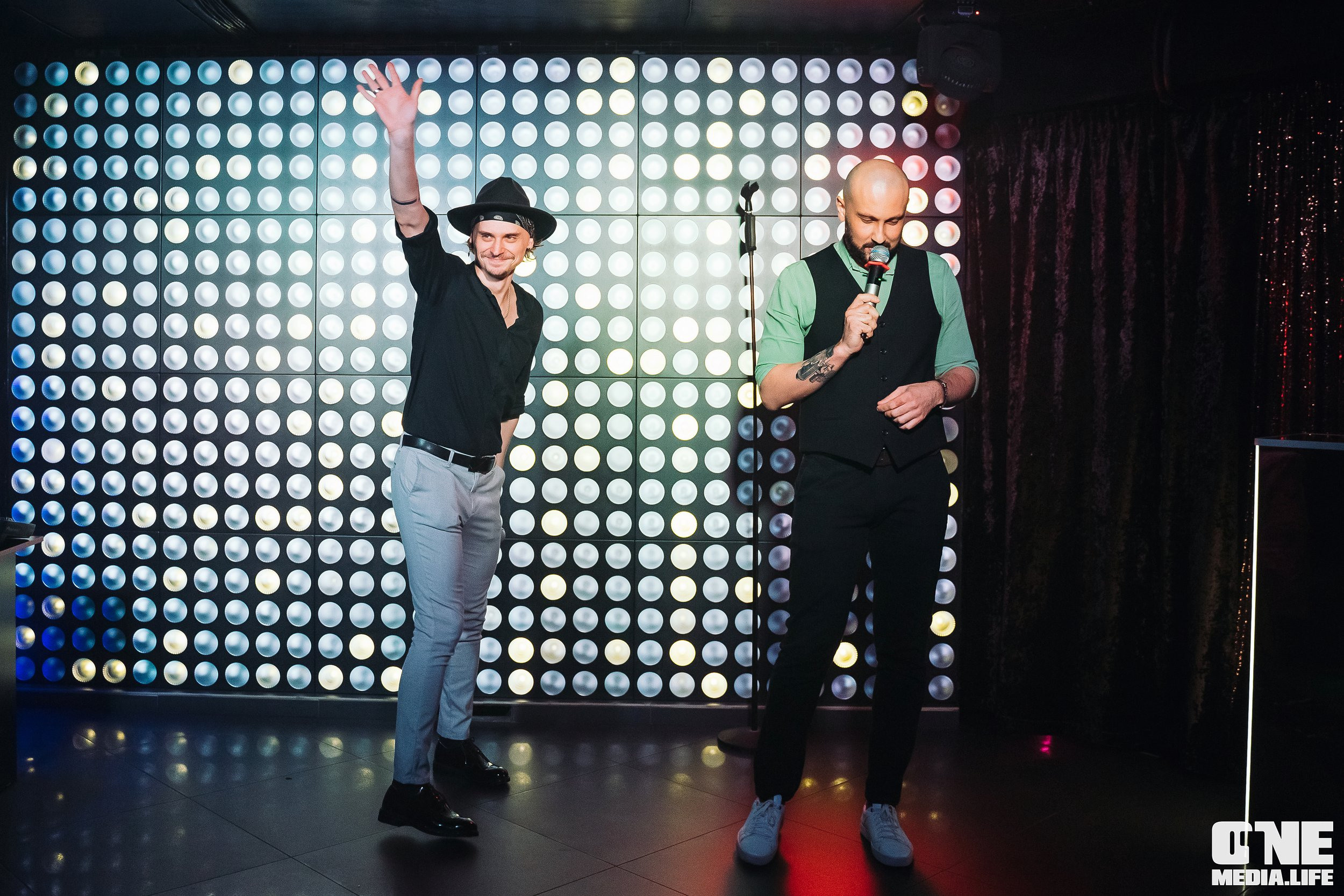 Фоторепортаж из караоке-клуба Эйфория. One Media Life: фоторепортажи, фотоотчеты с мероприятий и заведений