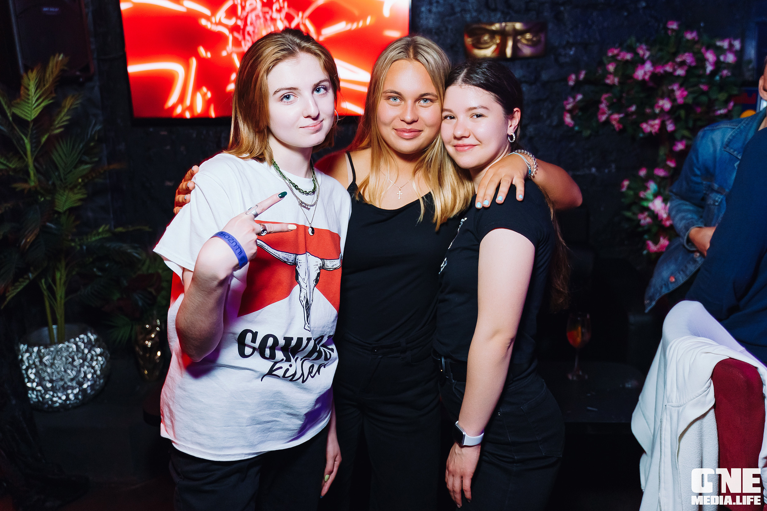 Фоторепортаж из SECRET Night Club. One Media Life: фоторепортажи, фотоотчеты с мероприятий и заведений