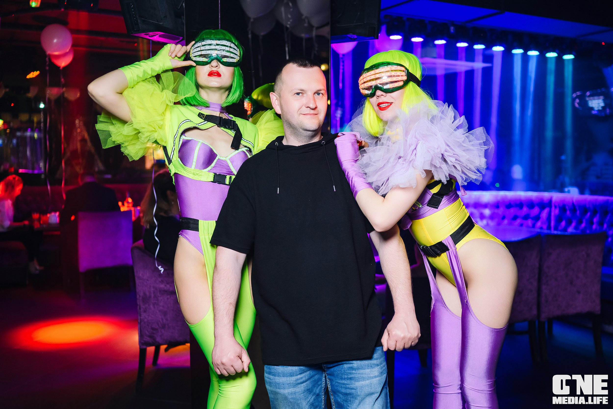 Фоторепортаж из караоке-клуба Эйфория. One Media Life: фоторепортажи, фотоотчеты с мероприятий и заведений