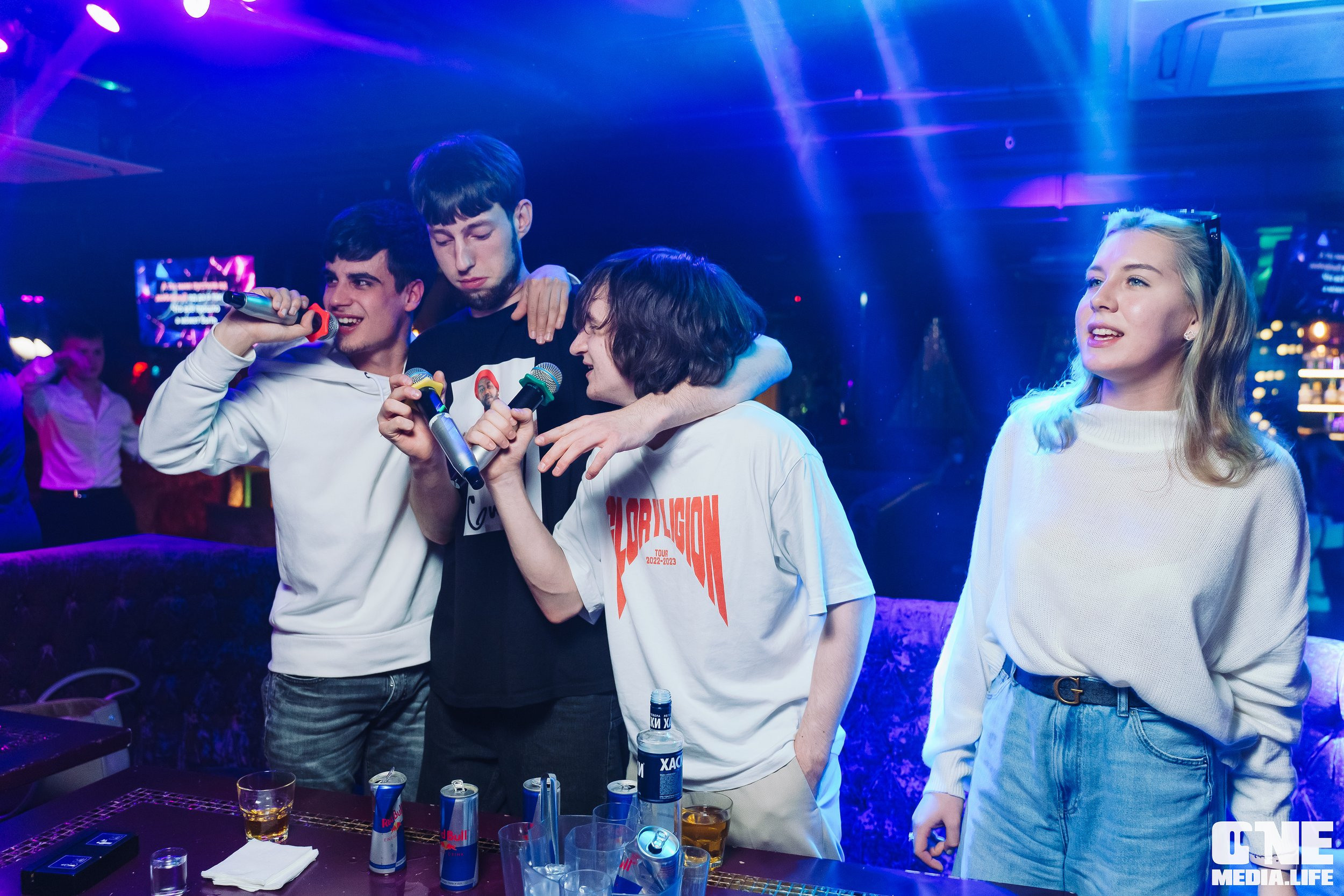 Фоторепортаж из караоке-клуба Эфория. One Media Life: фоторепортажи, фотоотчеты с мероприятий и заведений