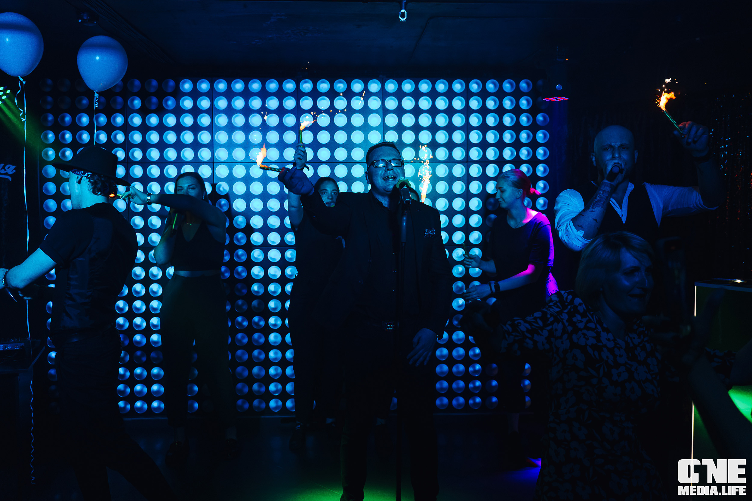 Фоторепортаж из караоке-клуба Эйфория. One Media Life: фоторепортажи, фотоотчеты с мероприятий и заведений