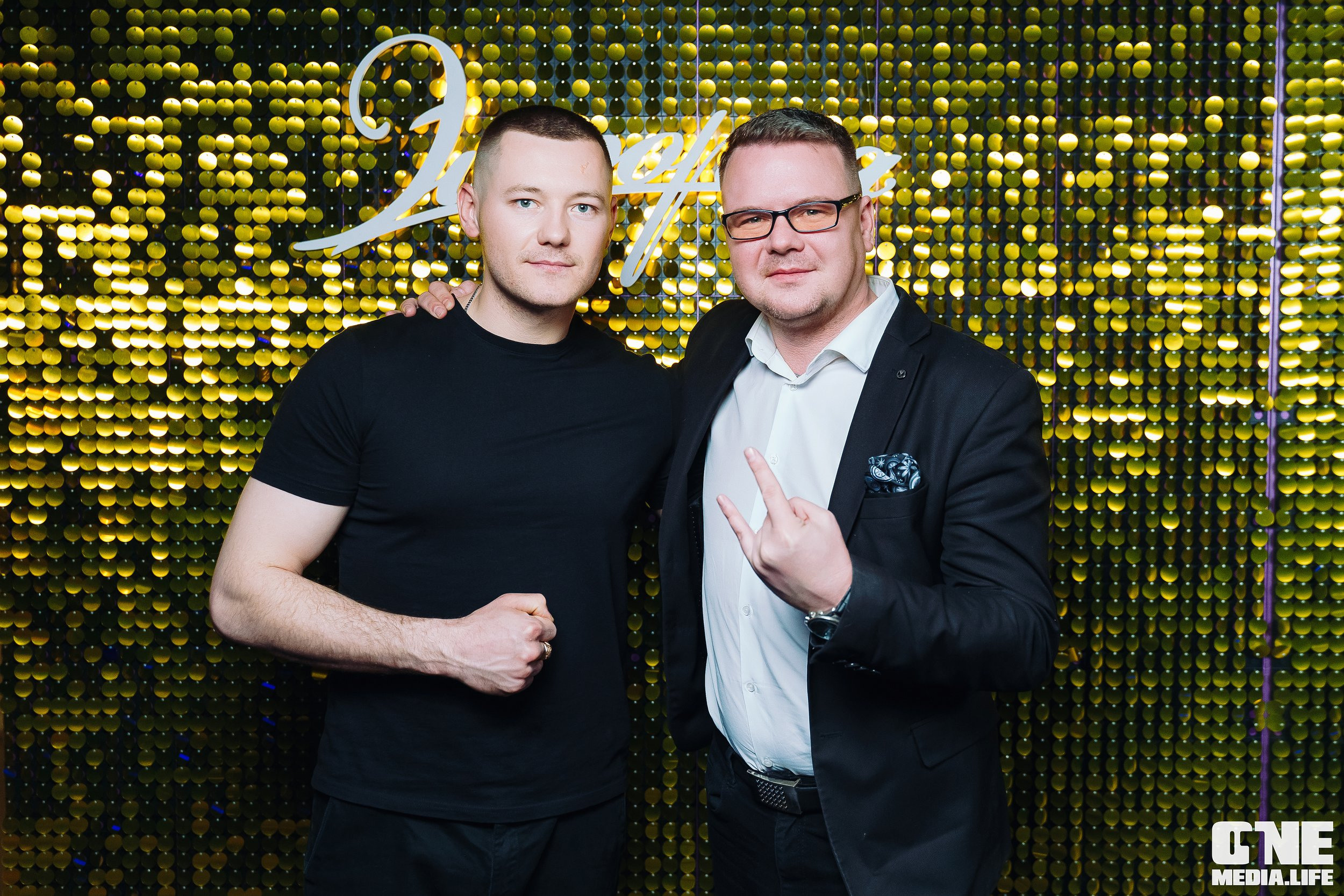 Фоторепортаж из караоке-клуба Эйфория. One Media Life: фоторепортажи, фотоотчеты с мероприятий и заведений