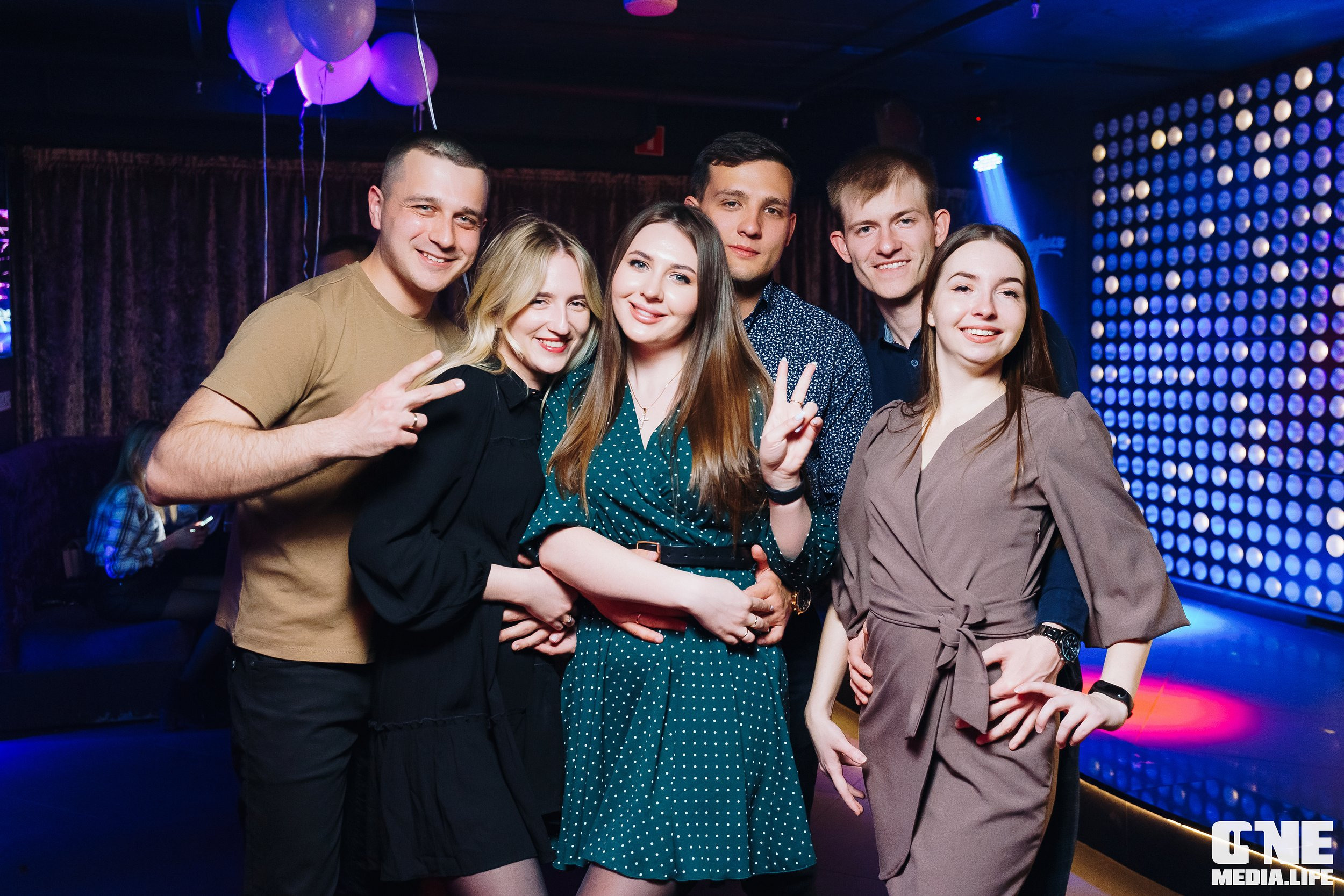 Фоторепортаж из караоке-клуба Эйфория. One Media Life: фоторепортажи, фотоотчеты с мероприятий и заведений