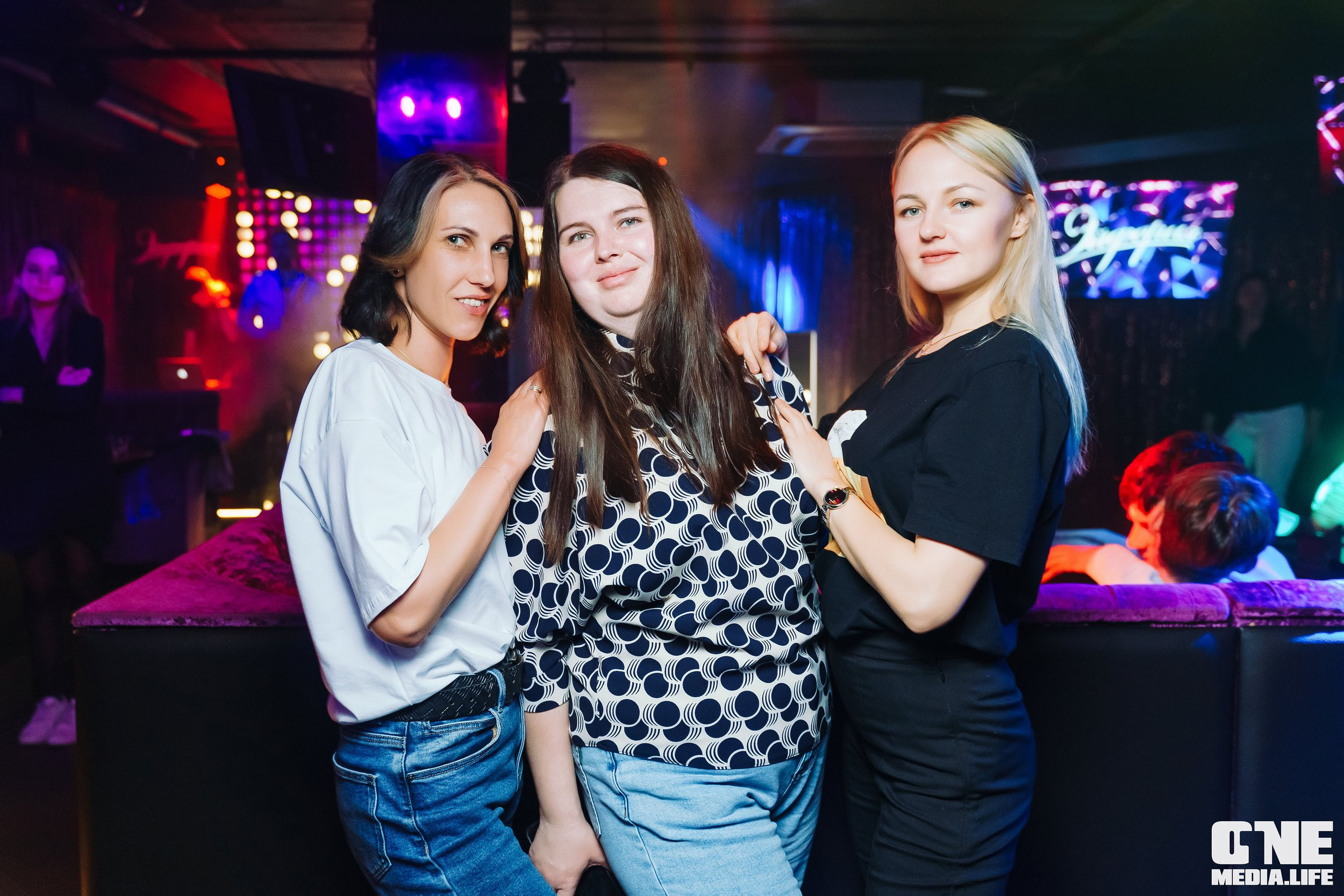 Фоторепортаж из караоке-клуба Эфория. One Media Life: фоторепортажи, фотоотчеты с мероприятий и заведений