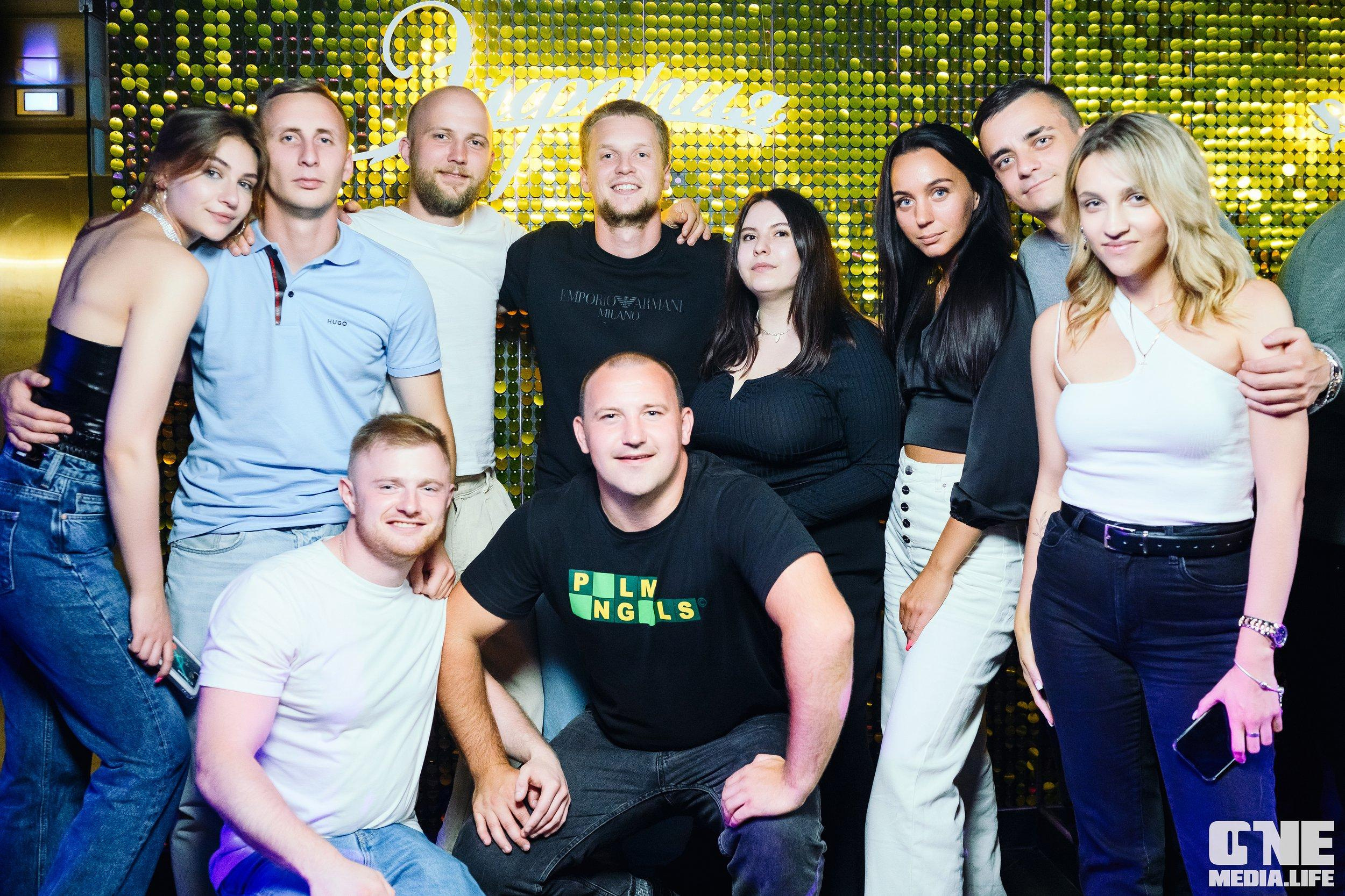 Фоторепортаж из караоке-клуба Эйфория. One Media Life: фоторепортажи, фотоотчеты с мероприятий и заведений