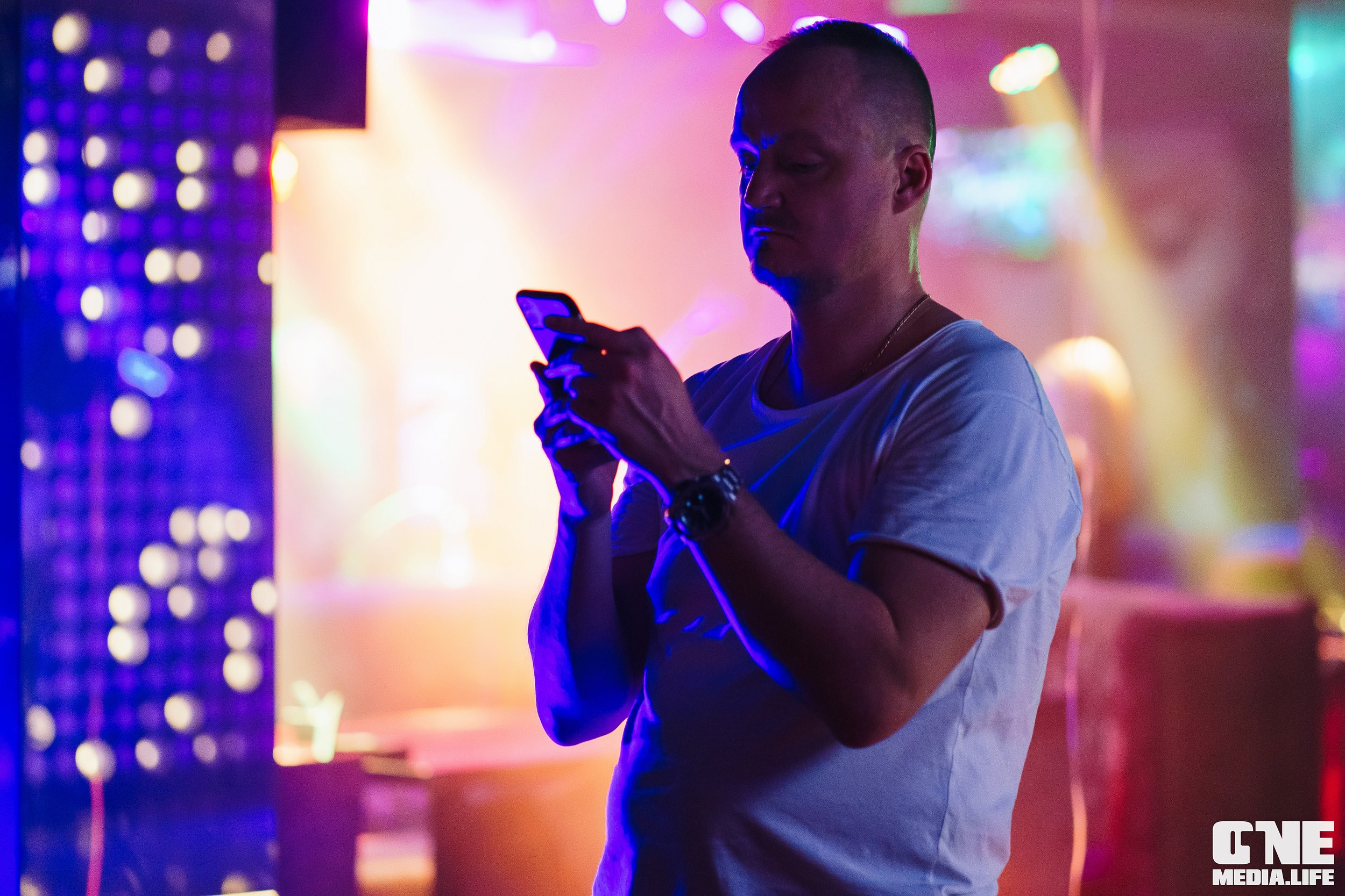 Фоторепортаж из караоке-клуба Эйфория. One Media Life: фоторепортажи, фотоотчеты с мероприятий и заведений