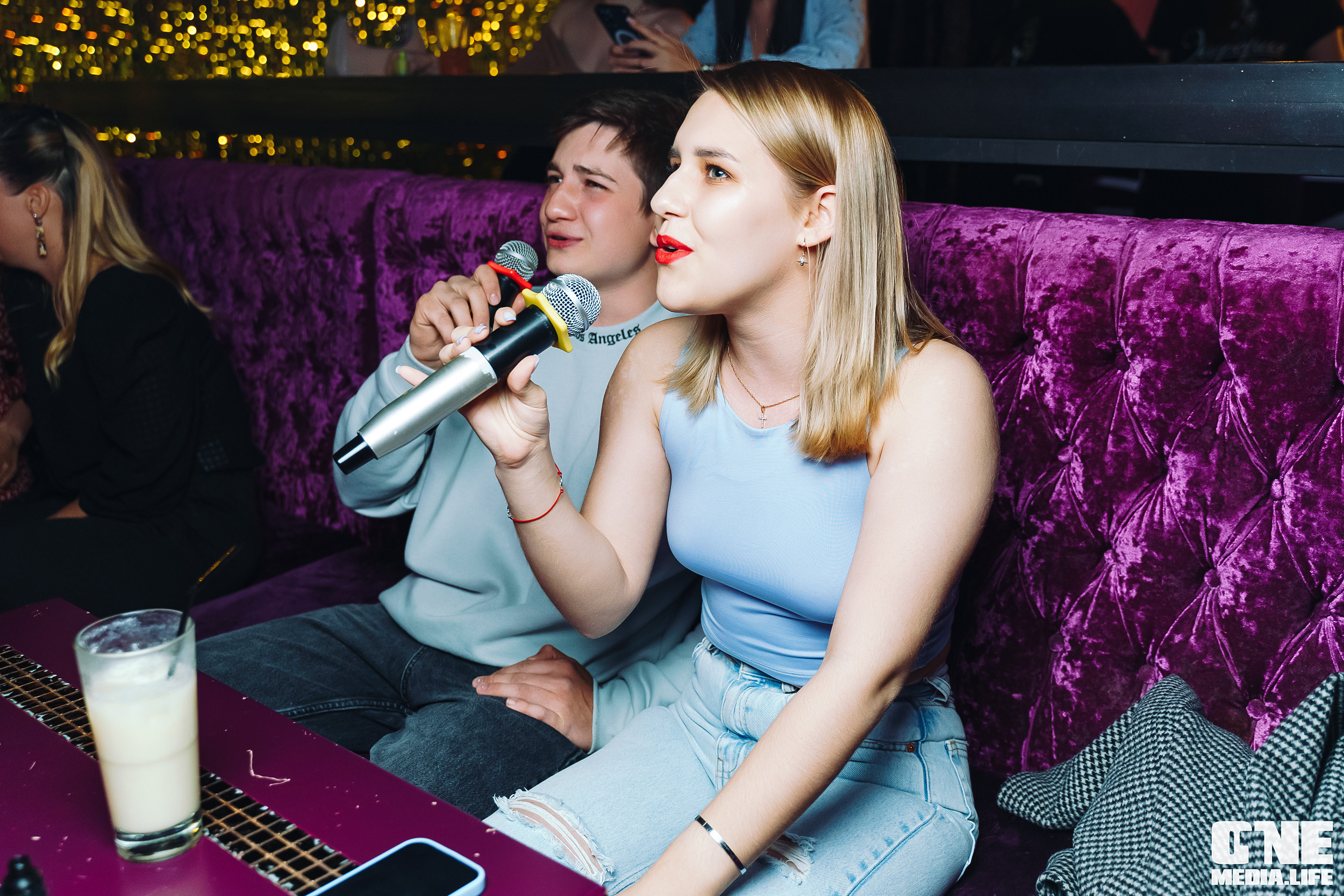 Фоторепортаж из караоке-клуба Эйфория. One Media Life: фоторепортажи, фотоотчеты с мероприятий и заведений