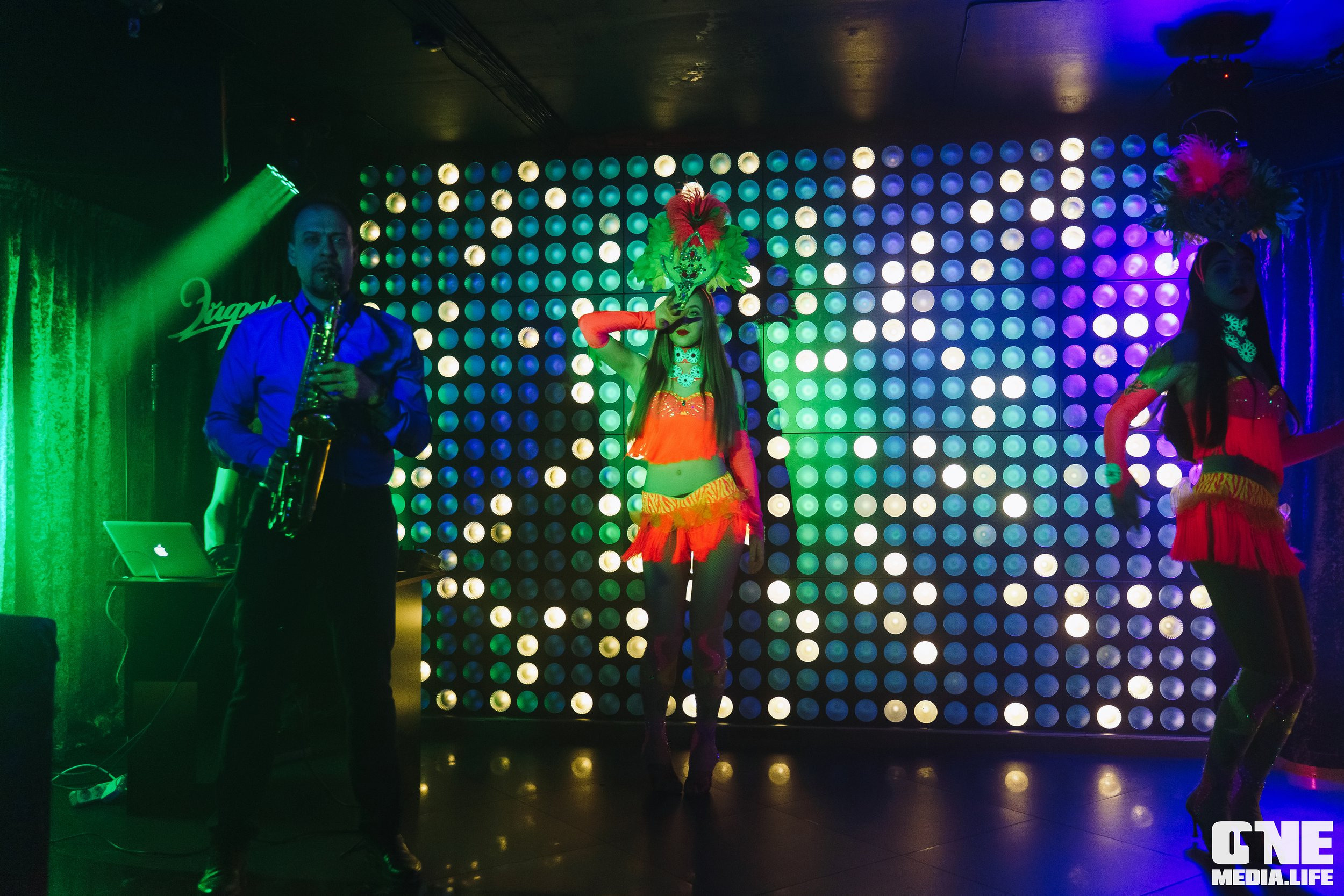 Фоторепортаж из караоке-клуба Эфория. One Media Life: фоторепортажи, фотоотчеты с мероприятий и заведений