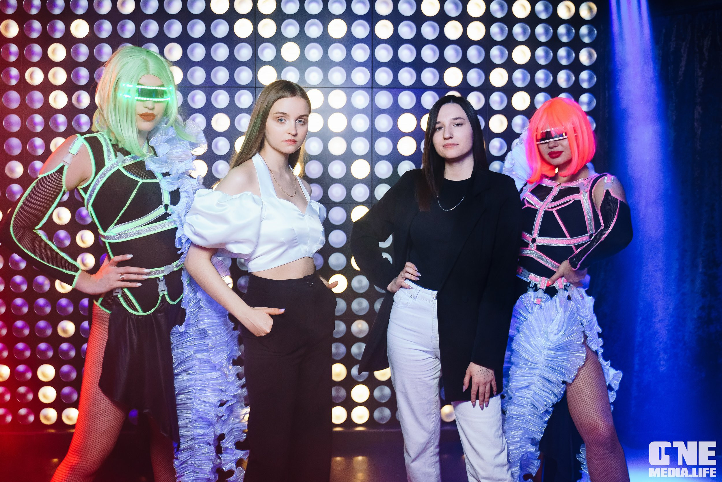 Фотоотчет из караоке-клуба Эйфория. One Media Life: фоторепортажи, фотоотчеты с мероприятий и заведений