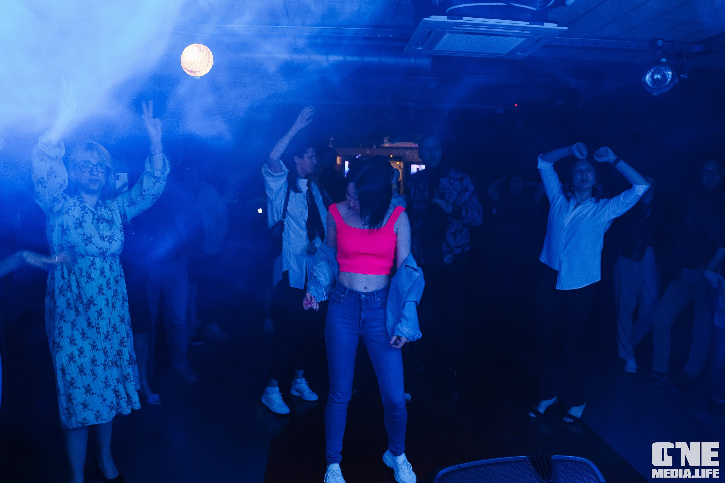 Фотоотчет из бара Dreadnought. One Media Life: фоторепортажи, фотоотчеты с мероприятий и заведений