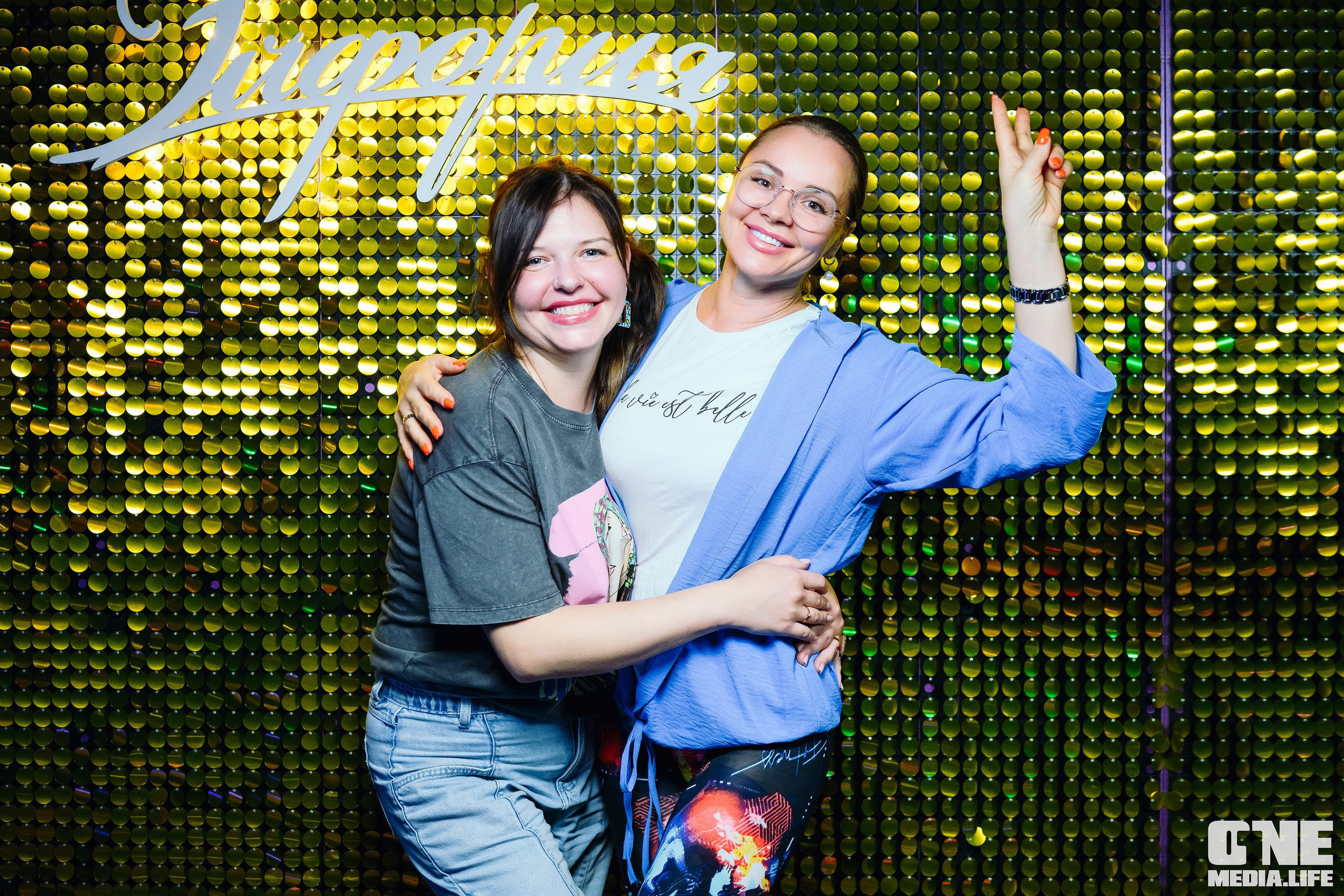 Фоторепортаж из караоке-клуба Эйфория. One Media Life: фоторепортажи, фотоотчеты с мероприятий и заведений