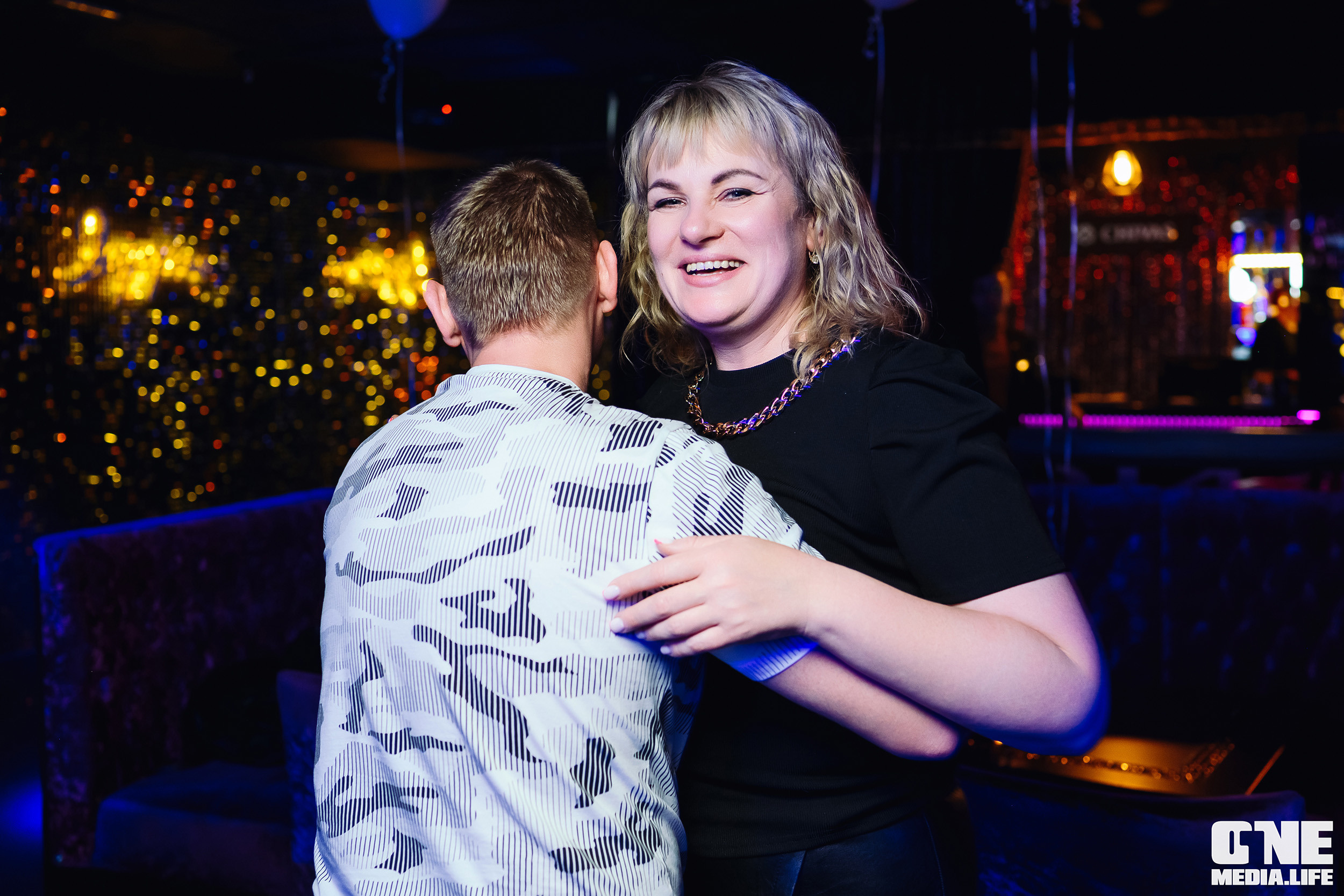 Фоторепортаж из караоке-клуба Эйфория. One Media Life: фоторепортажи, фотоотчеты с мероприятий и заведений