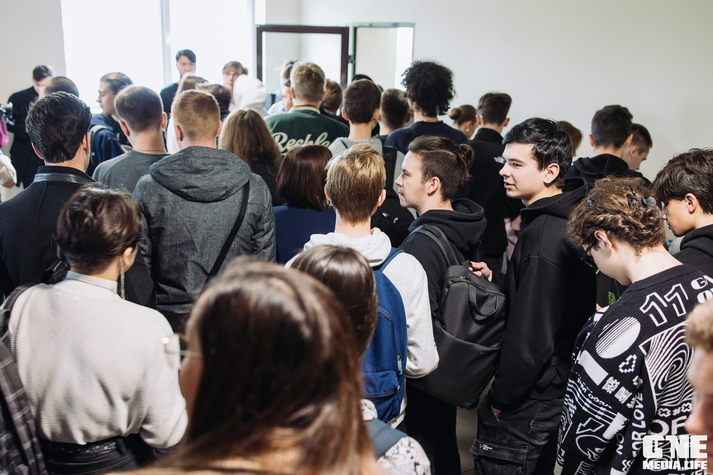 Серия лекция по искусственному интеллекту. One Media Life: фоторепортажи, фотоотчеты с мероприятий и заведений