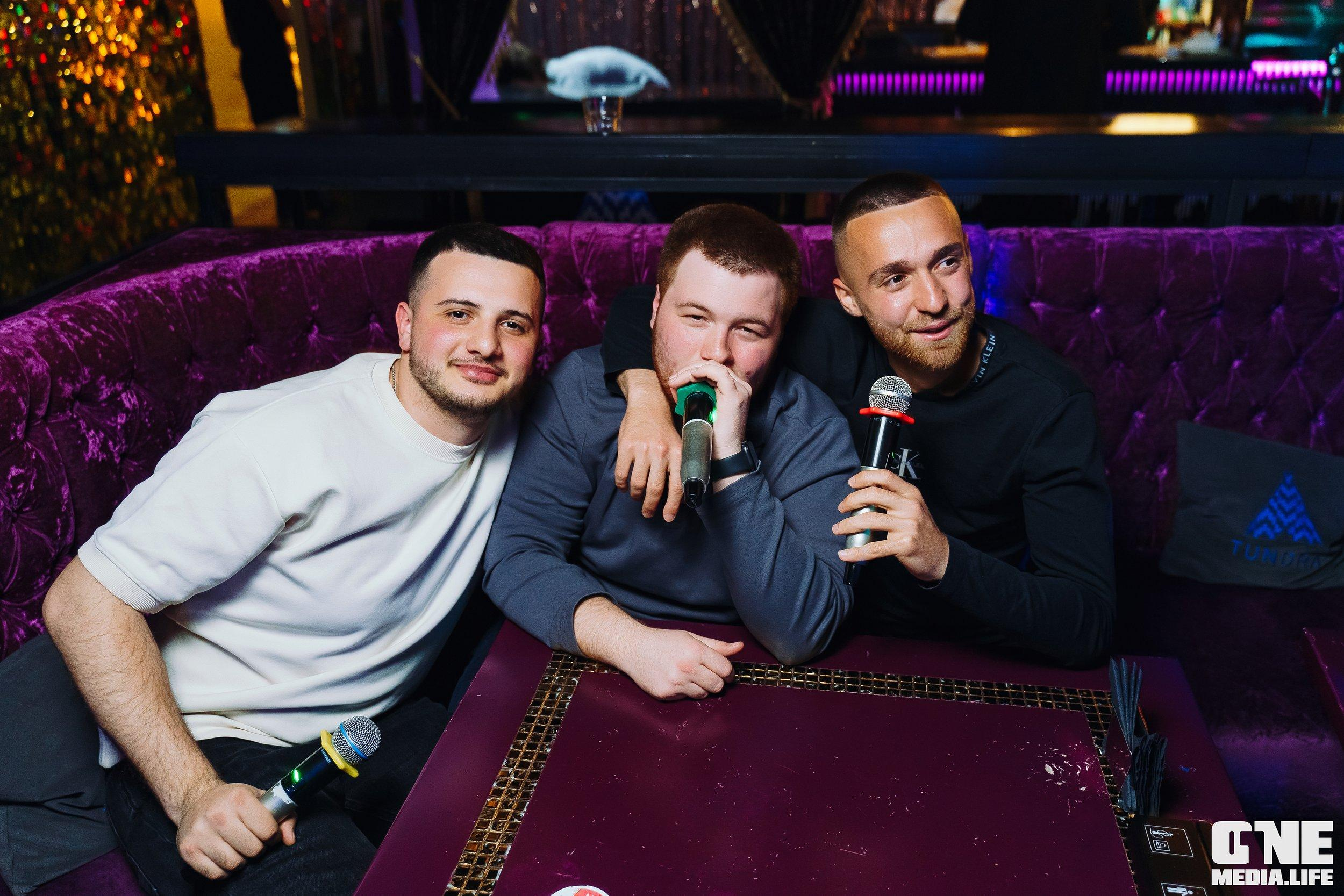 Фоторепортаж из караоке-клуба Эйфория. One Media Life: фоторепортажи, фотоотчеты с мероприятий и заведений