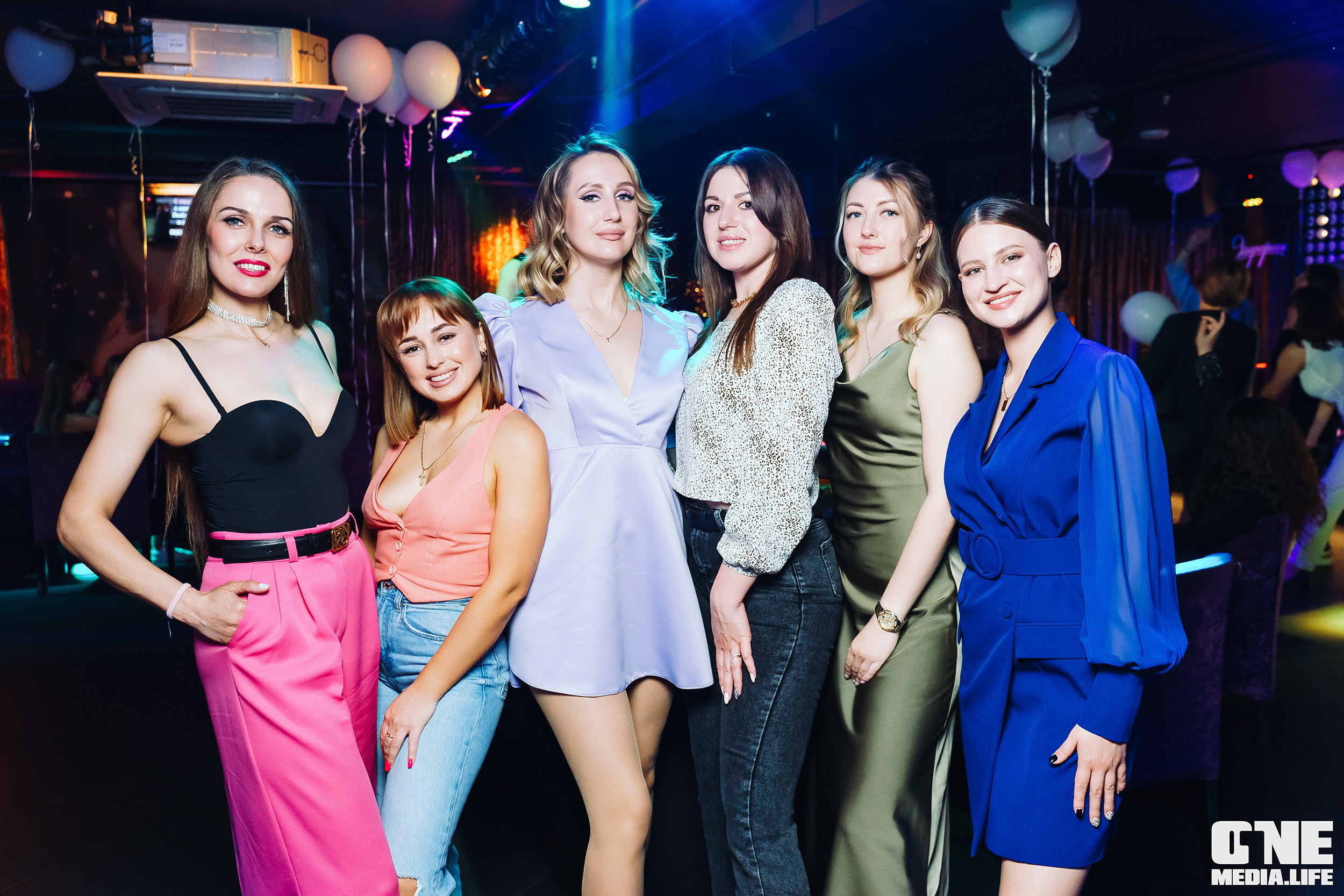 Фоторепортаж из караоке-клуба Эйфория. One Media Life: фоторепортажи, фотоотчеты с мероприятий и заведений