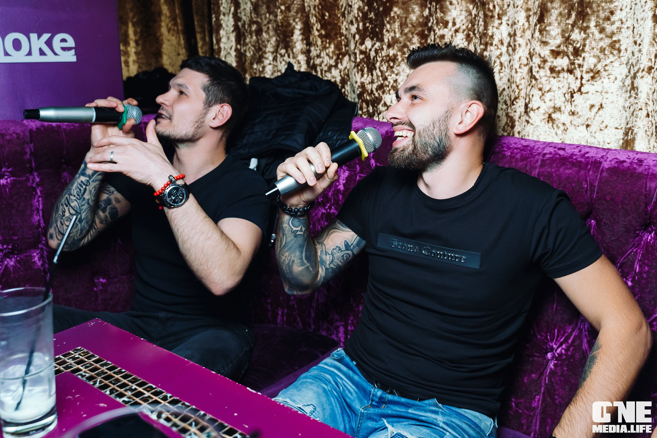 Фоторепортаж из караоке-клуба Эйфория. One Media Life: фоторепортажи, фотоотчеты с мероприятий и заведений