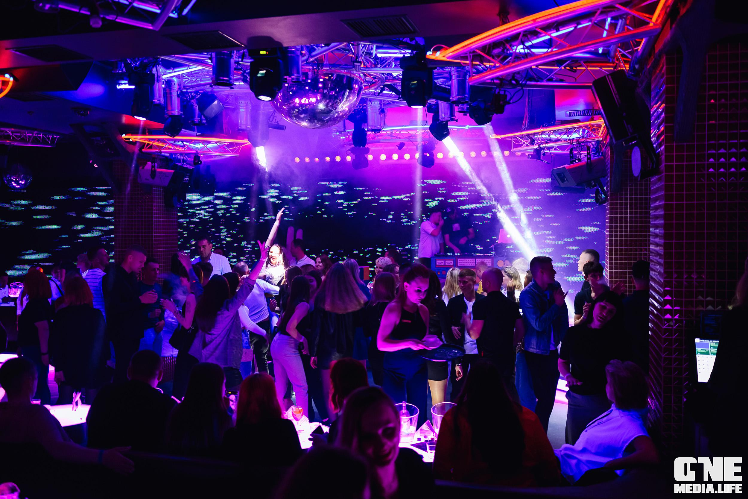 Фоторепортаж из РК Планета. One Media Life: фоторепортажи, фотоотчеты с мероприятий и заведений