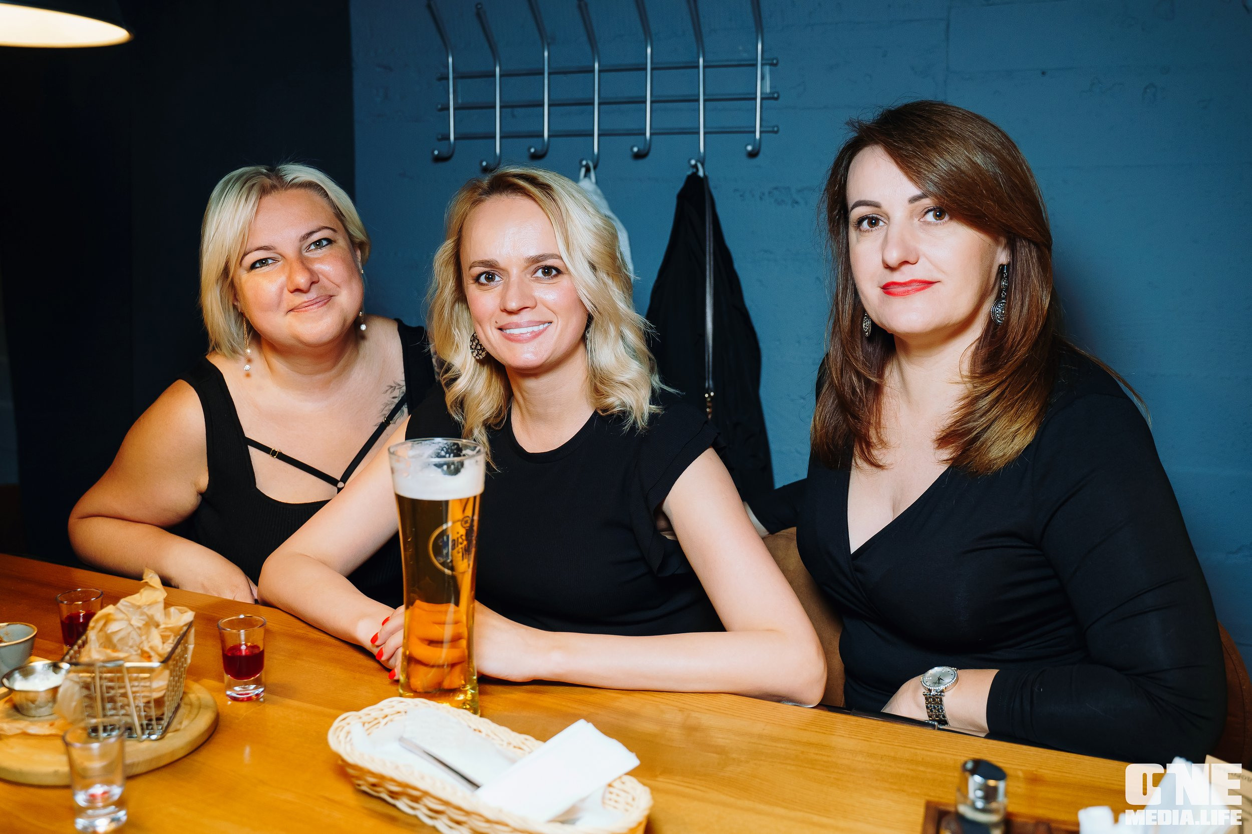 Фотоотчет из бара Dreadnought. One Media Life: фоторепортажи, фотоотчеты с мероприятий и заведений