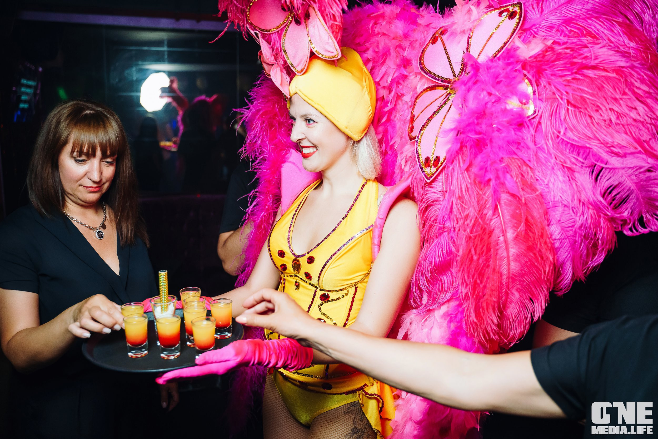 Фотоотчет из караоке-клуба Эйфория. One Media Life: фоторепортажи, фотоотчеты с мероприятий и заведений