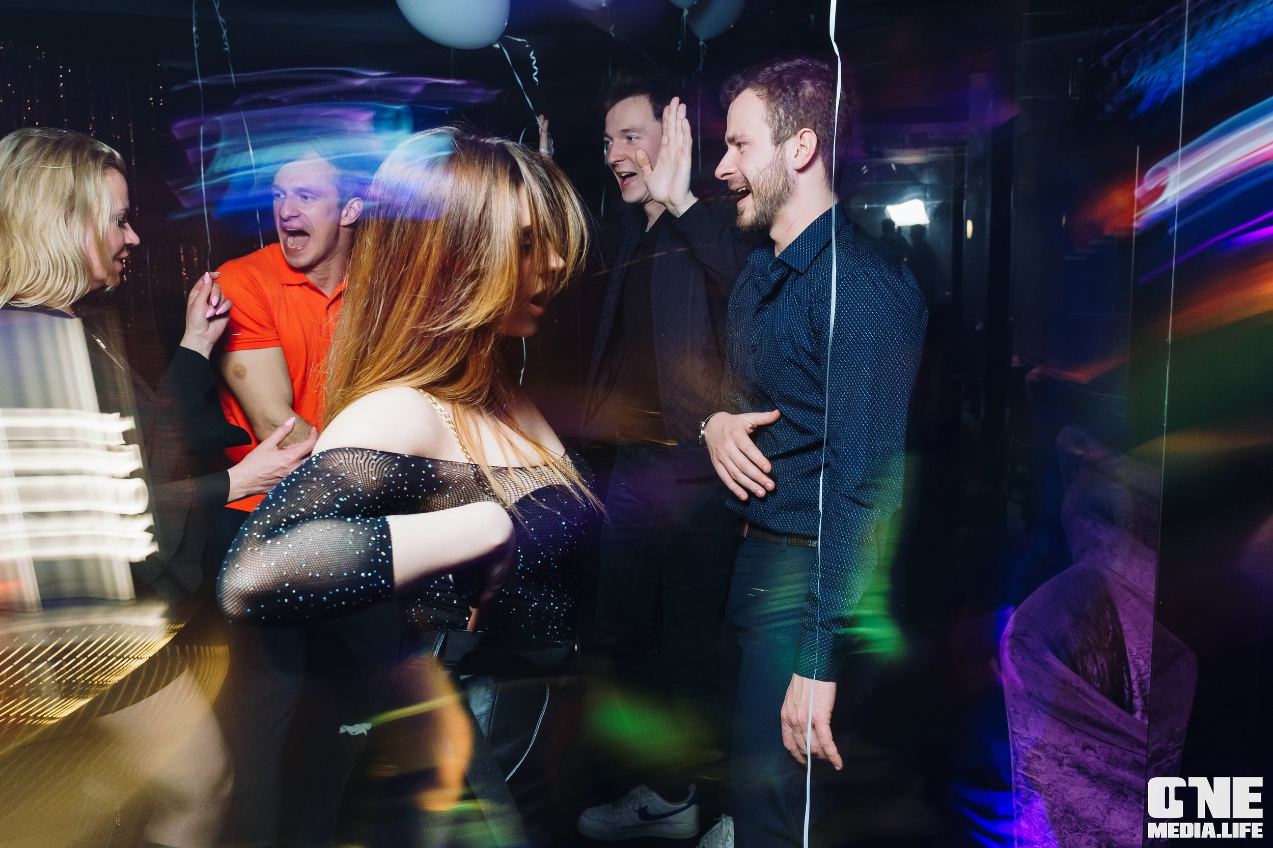 Фоторепортаж из караоке-клуба Эйфория. One Media Life: фоторепортажи, фотоотчеты с мероприятий и заведений