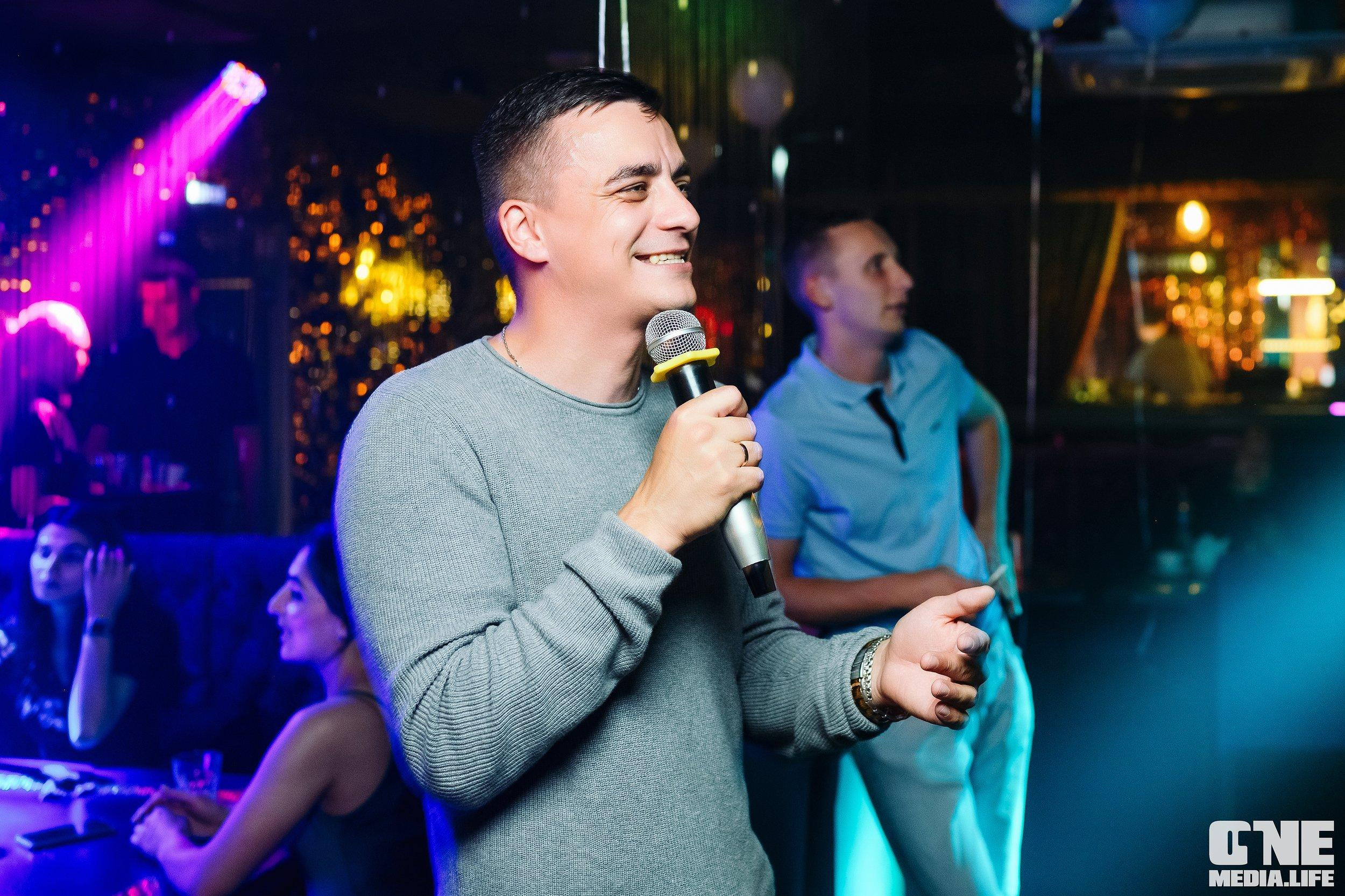 Фоторепортаж из караоке-клуба Эйфория. One Media Life: фоторепортажи, фотоотчеты с мероприятий и заведений