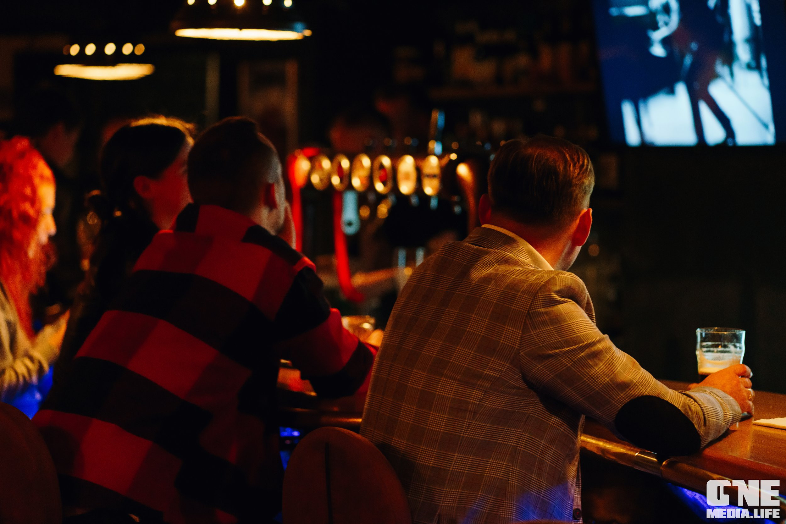 Фотоотчет из бара Dreadnought. One Media Life: фоторепортажи, фотоотчеты с мероприятий и заведений