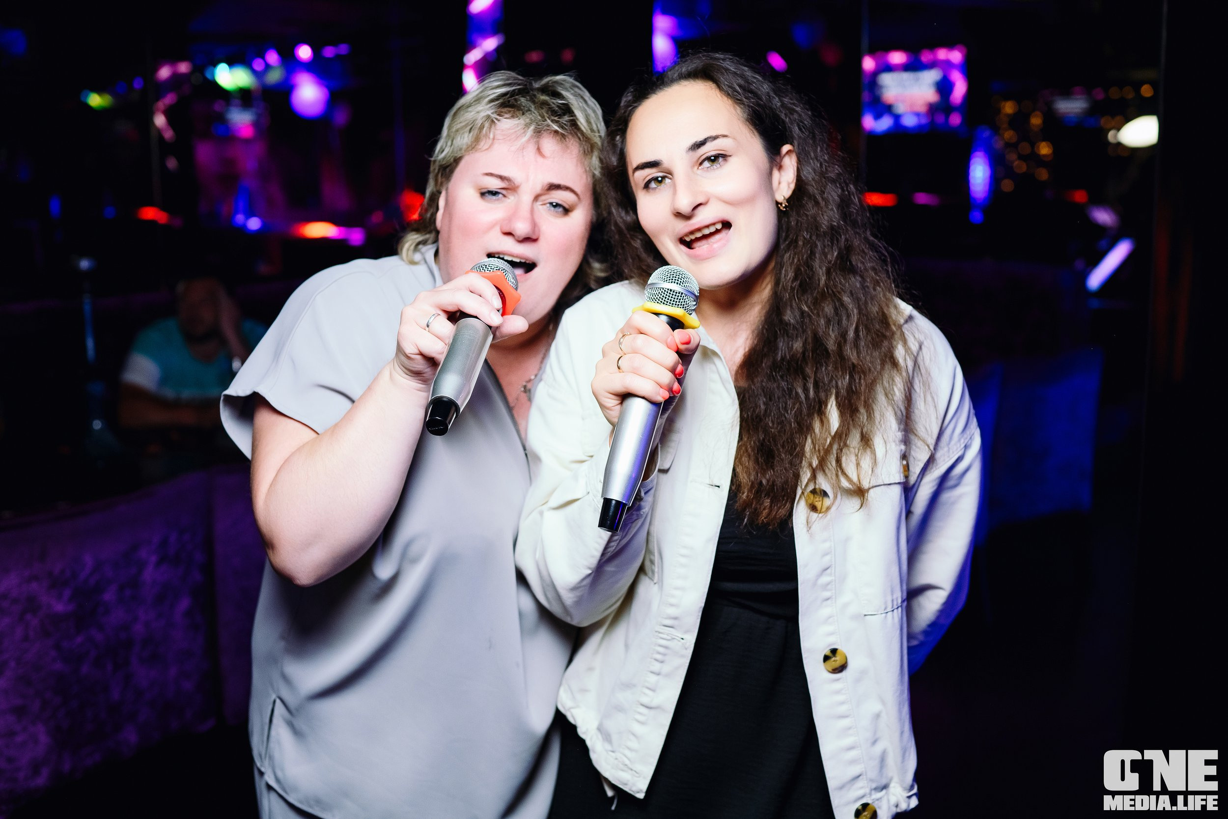 Фоторепортаж из караоке-клуба Эйфория. One Media Life: фоторепортажи, фотоотчеты с мероприятий и заведений