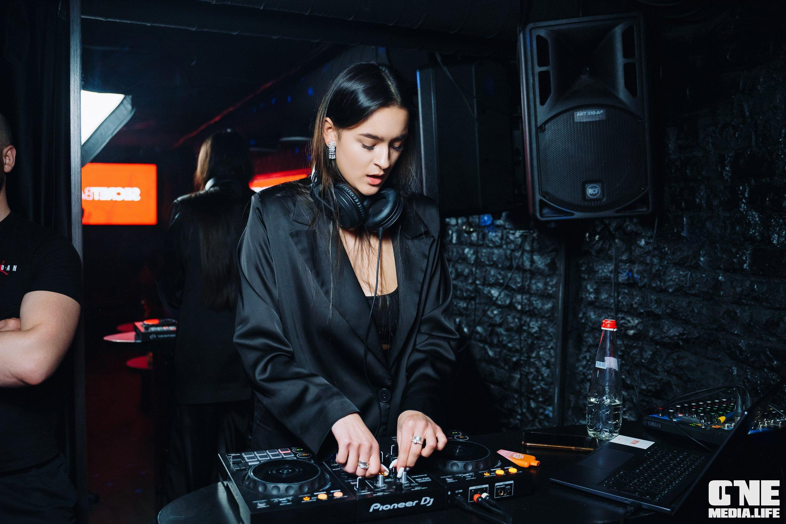 𝗘𝗟𝗘𝗠𝗘𝗡𝗧 𝗣𝗥𝗢𝗝𝗘𝗖𝗧 в SECRET Night Club. One Media Life: фоторепортажи, фотоотчеты с мероприятий и заведений