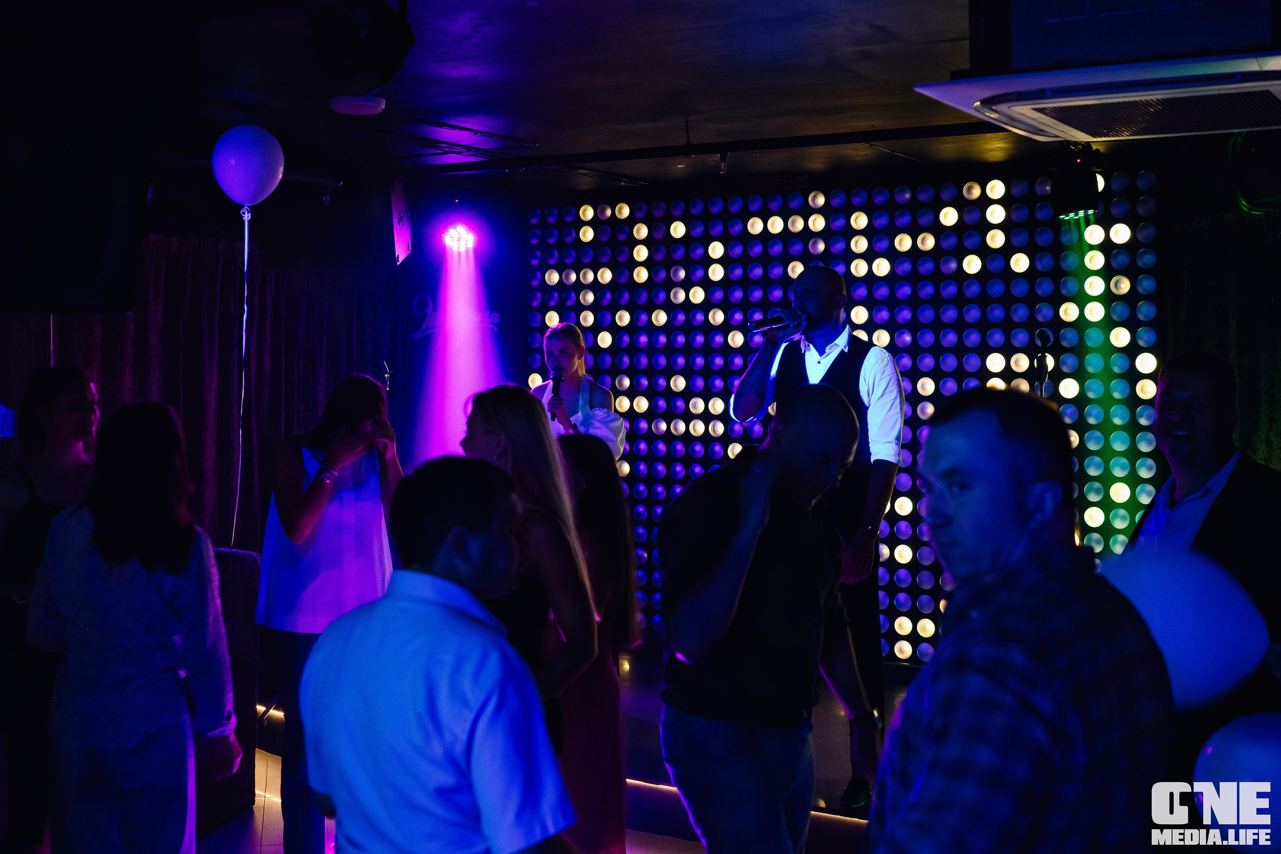 Фоторепортаж из караоке-клуба Эйфория. One Media Life: фоторепортажи, фотоотчеты с мероприятий и заведений