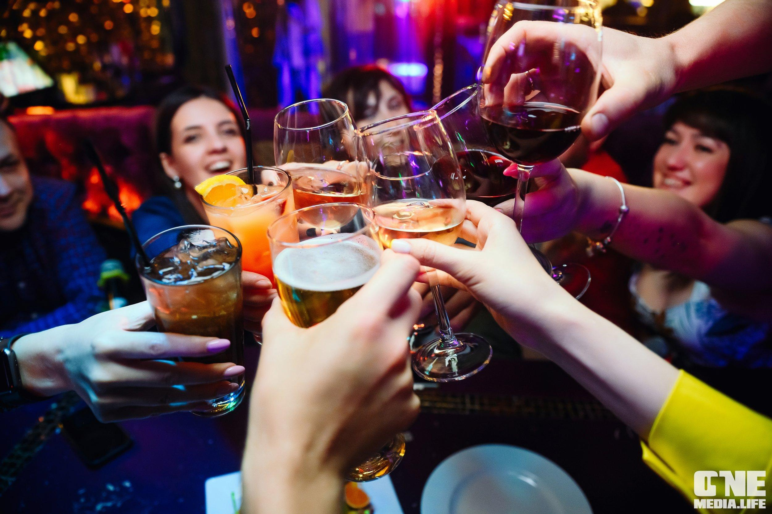 Фотоотчет из караоке-клуба Эйфория. One Media Life: фоторепортажи, фотоотчеты с мероприятий и заведений