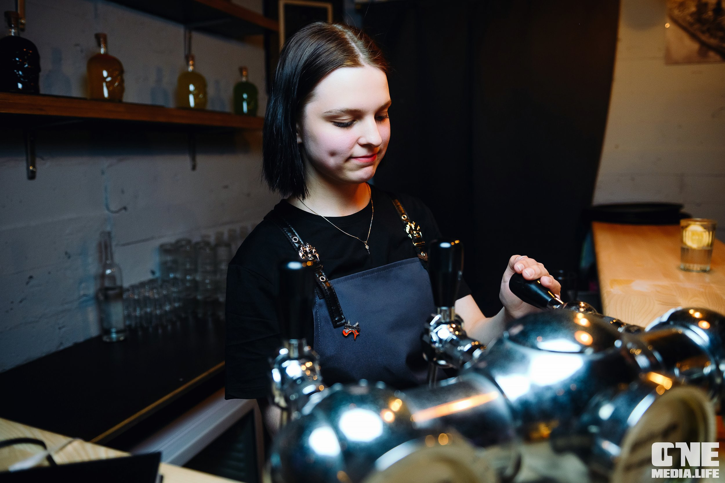 Фотоотчет из бара Dreadnought. One Media Life: фоторепортажи, фотоотчеты с мероприятий и заведений