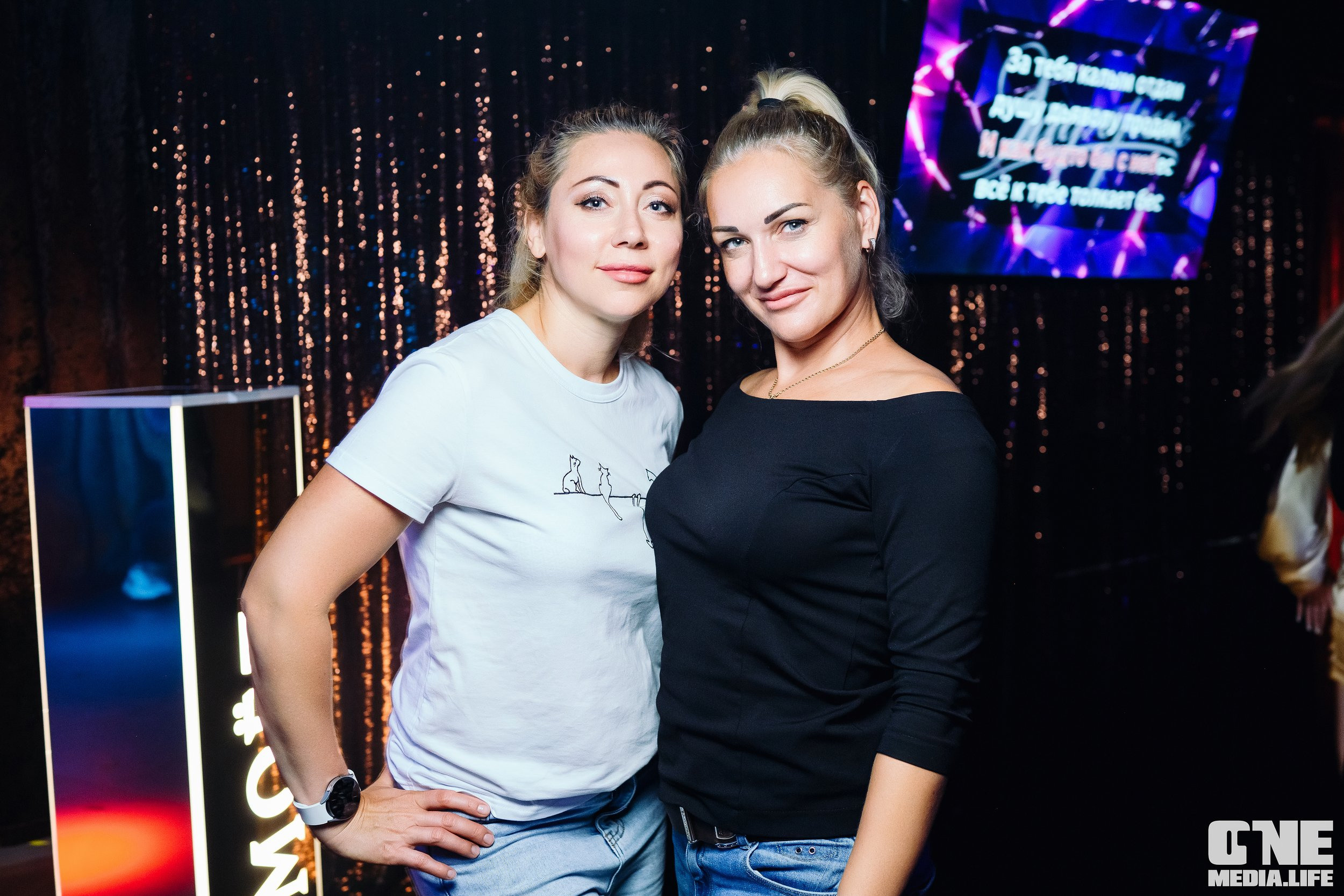 Фоторепортаж из караоке-клуба Эйфория. One Media Life: фоторепортажи, фотоотчеты с мероприятий и заведений