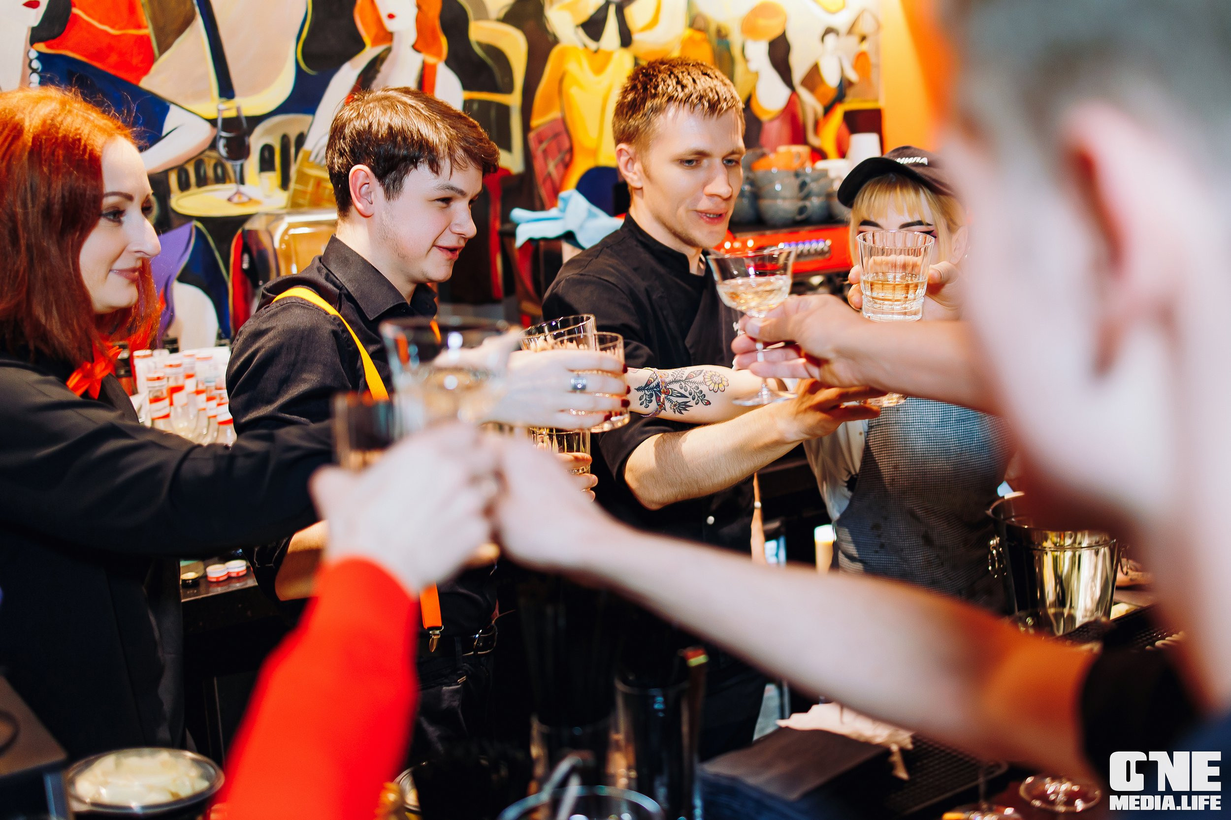 Первый День Рождения рестобара Мандарин. One Media Life: фоторепортажи, фотоотчеты с мероприятий и заведений