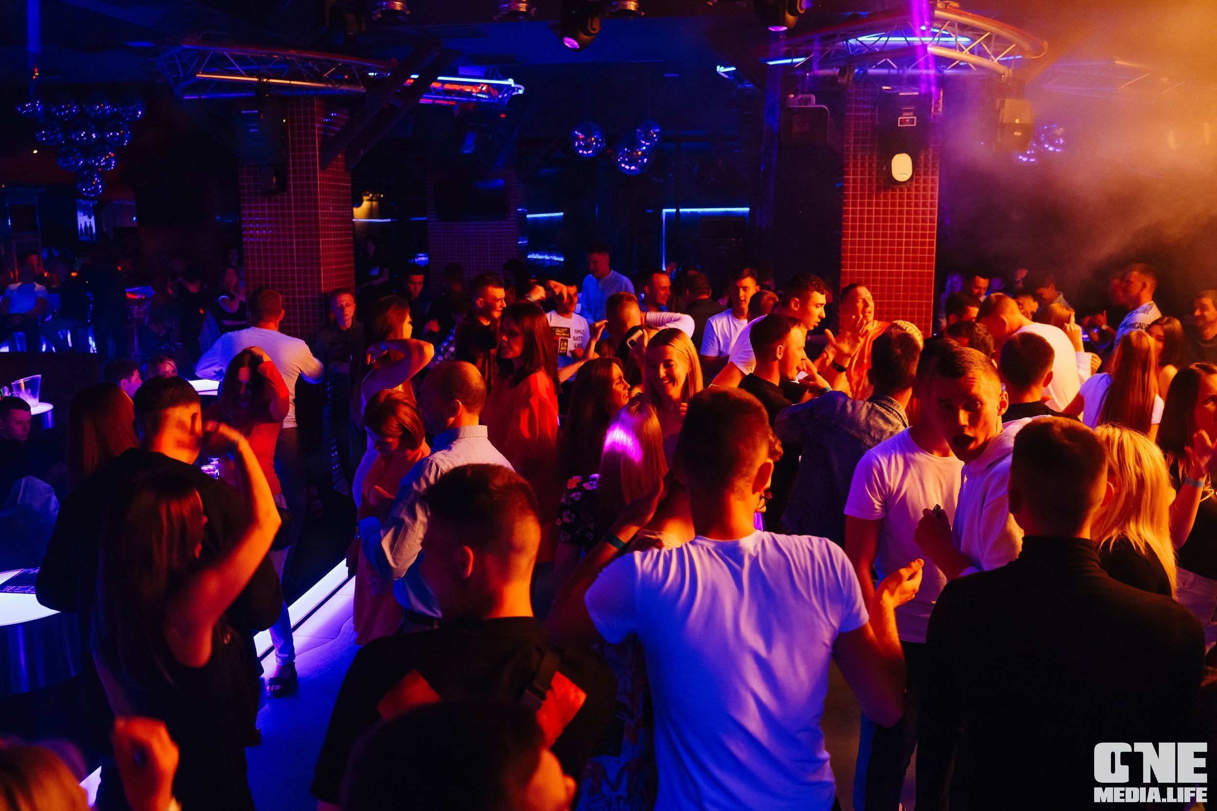 Фотоотчет из РК Планета. One Media Life: фоторепортажи, фотоотчеты с мероприятий и заведений