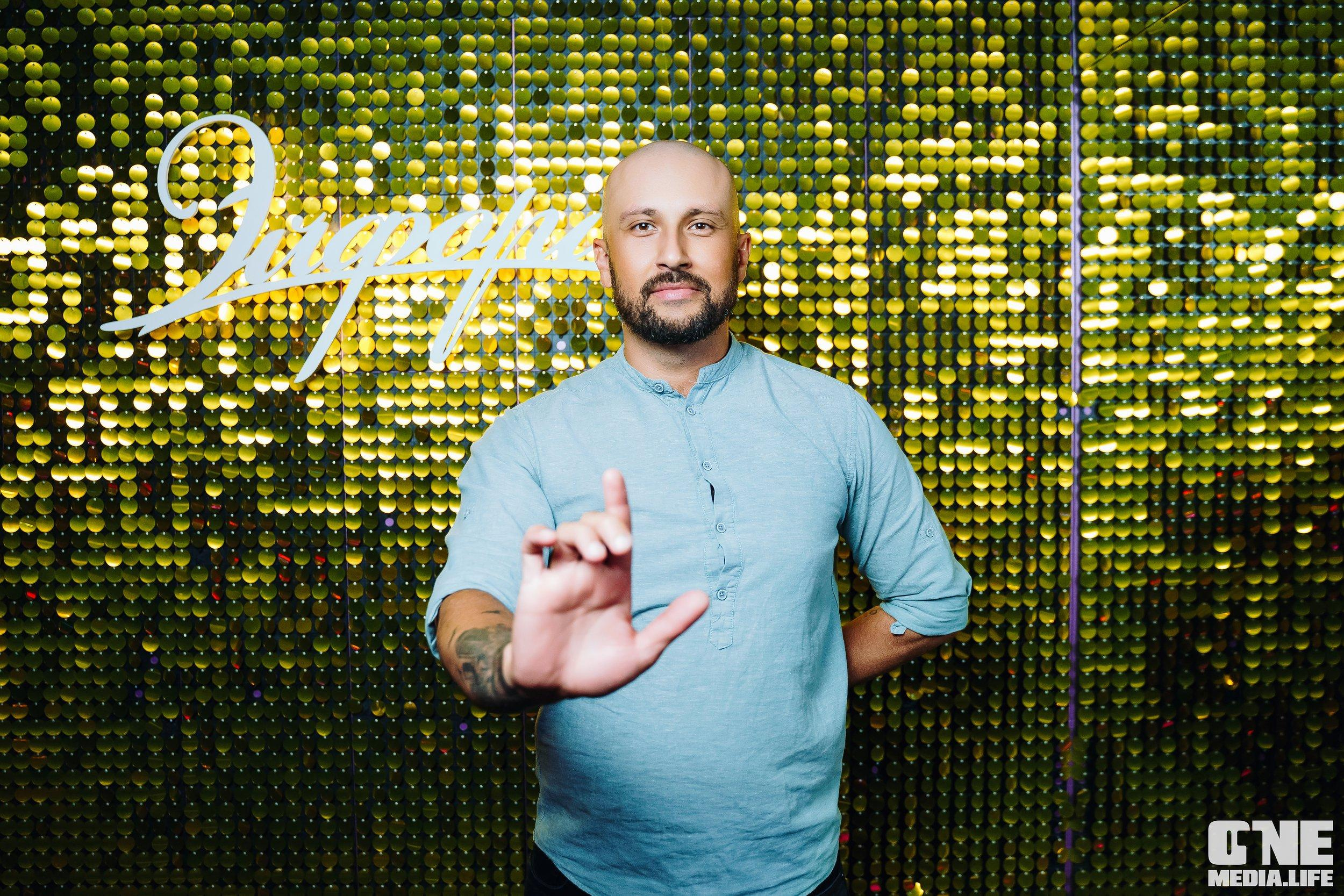 Фотоотчет из караоке-клуба Эйфория. One Media Life: фоторепортажи, фотоотчеты с мероприятий и заведений