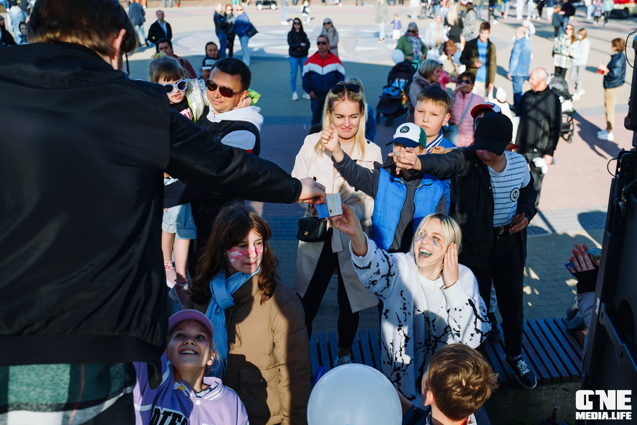 Первый День Рождения колеса обозрения Глаз Балтики. One Media Life: фоторепортажи, фотоотчеты с мероприятий и заведений