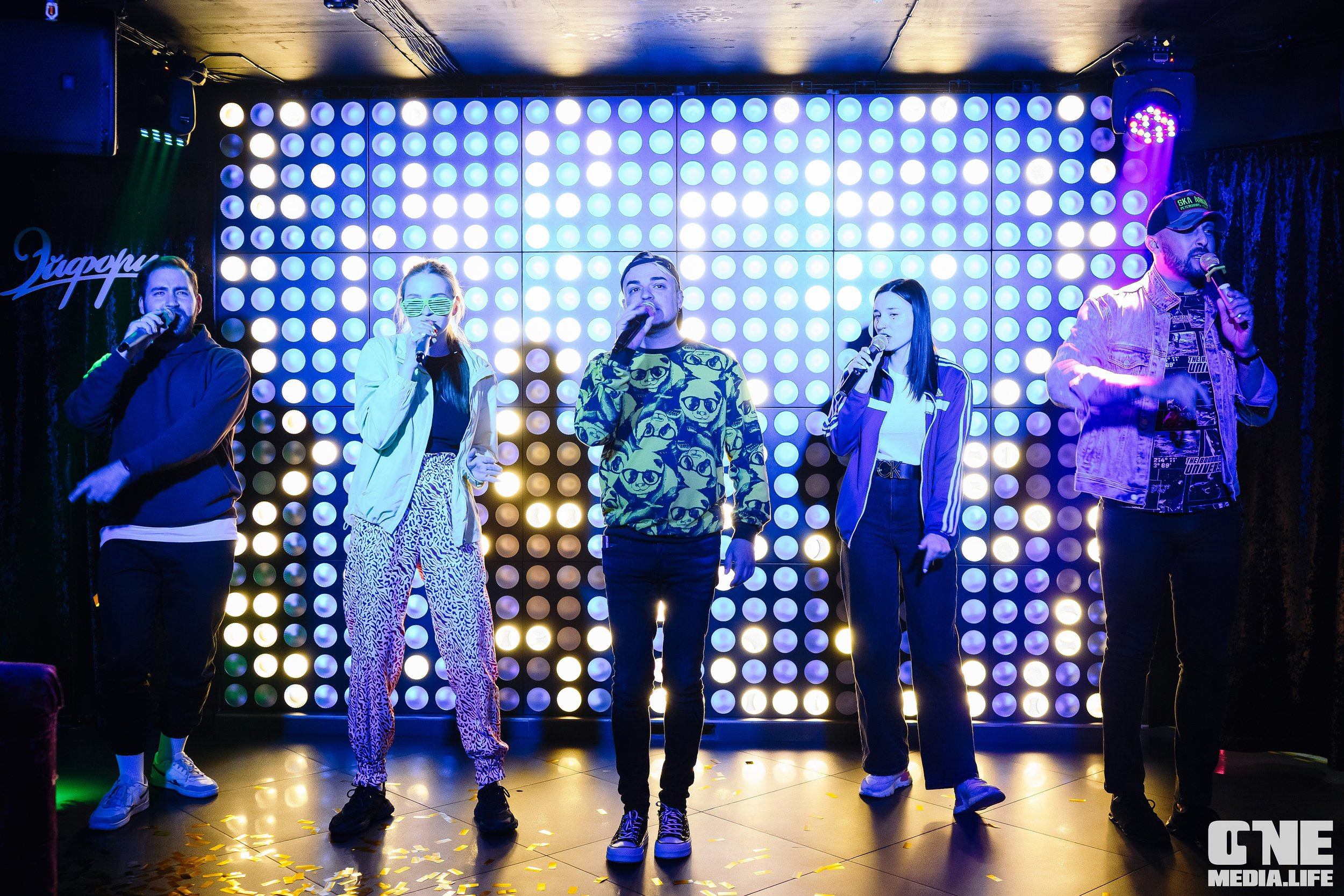 Фоторепортаж из караоке-клуба Эйфория. One Media Life: фоторепортажи, фотоотчеты с мероприятий и заведений