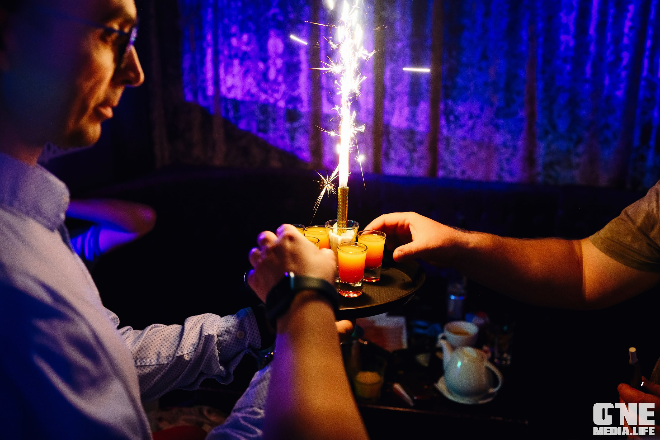 Фотоотчет из караоке-клуба Эйфория. One Media Life: фоторепортажи, фотоотчеты с мероприятий и заведений